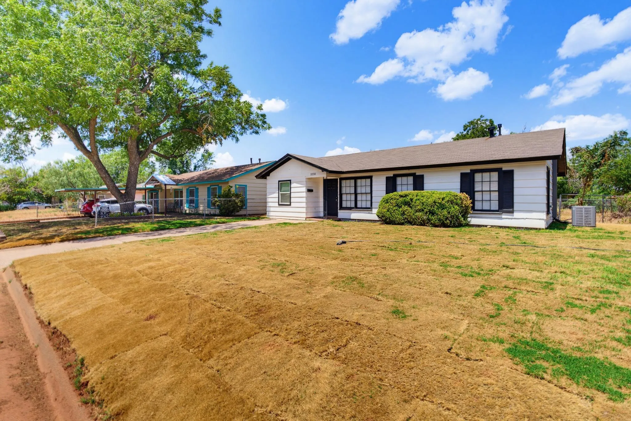 Single Family Residence For Sale in Taylor County , 3258 Melinda Lane, Abilene, Texas 79603, 4 Bedroom, 1 Bathroom, Garage spaces, 1,162 Sqft, built in 1958, mls#21357641, Real Estate Agent in Abilene, Homes For Sale in Taylor county, Homes For Sale in Abilene, Realtor in Abilene Texas, Real Estate Brokerage Independent Realty Texas, Luminita Cordes Realtor