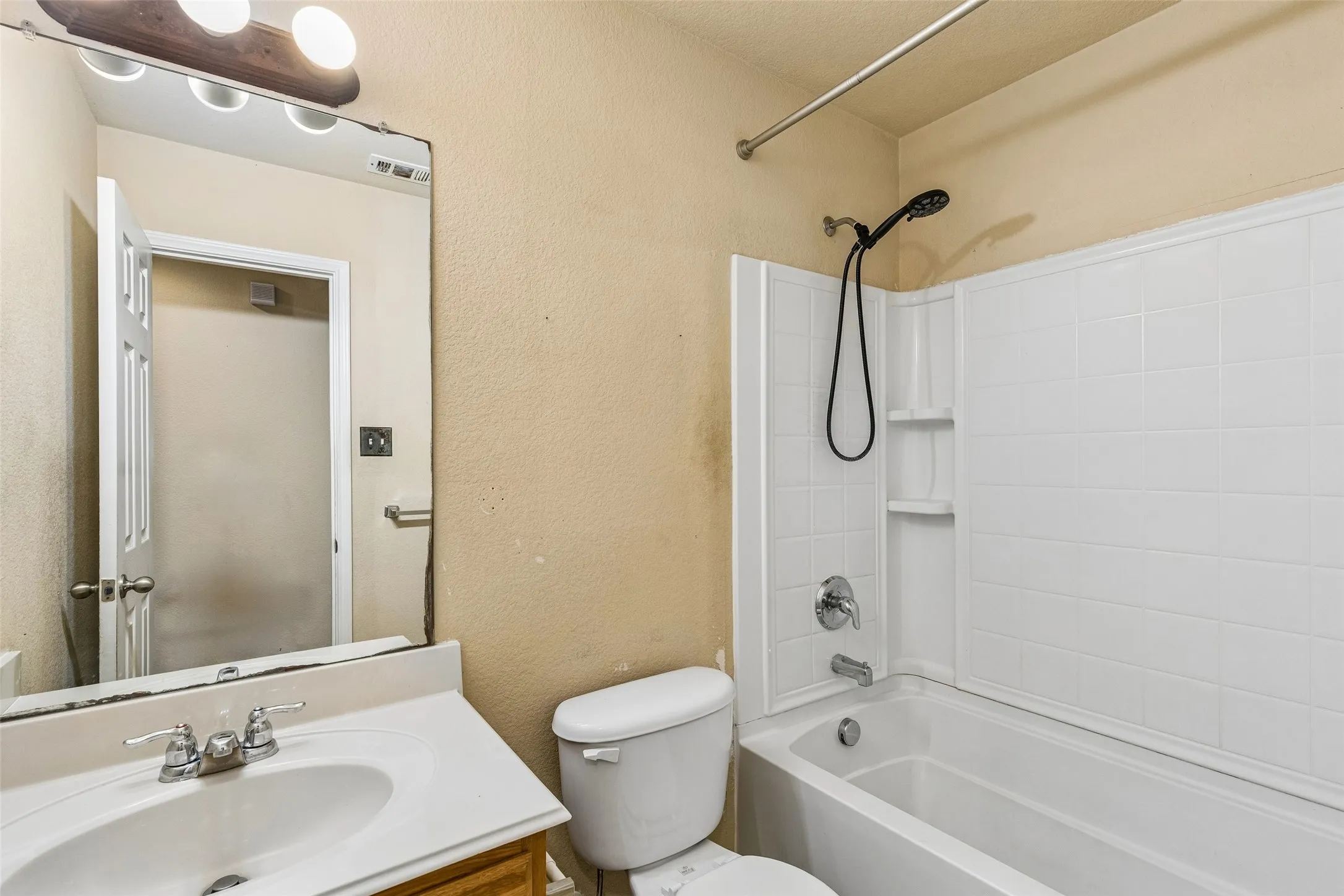 Full bath