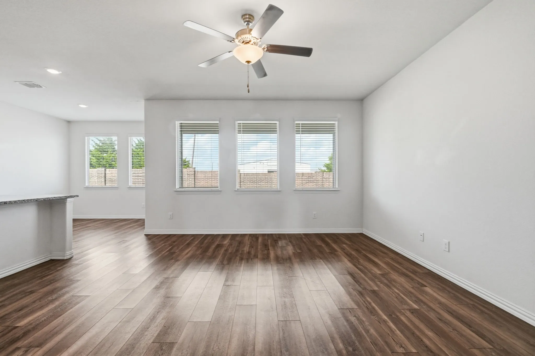 Single Family Residence For Sale in Rockwall County , 605 Fitzroy Lane, Fate, Texas 75189, 4 Bedroom, 3 Bathroom, 2 Garage spaces, 2,315 Sqft, built in 2020, mls#21356073, Real Estate Agent in Fate, Homes For Sale in Rockwall county, Homes For Sale in Fate, Realtor in Fate Texas, Real Estate Brokerage Independent Realty Texas, Luminita Cordes Realtor