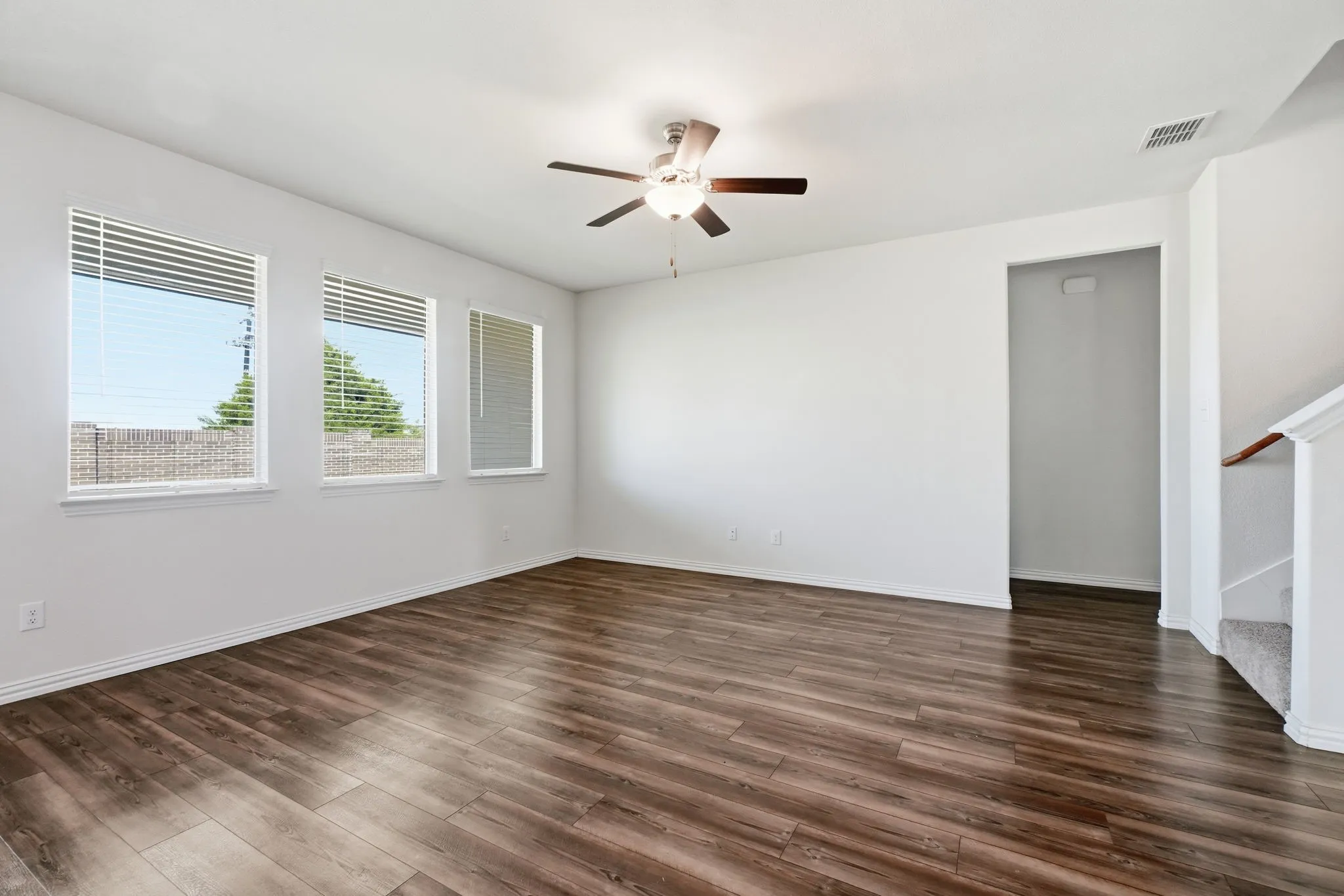 Single Family Residence For Sale in Rockwall County , 605 Fitzroy Lane, Fate, Texas 75189, 4 Bedroom, 3 Bathroom, 2 Garage spaces, 2,315 Sqft, built in 2020, mls#21356073, Real Estate Agent in Fate, Homes For Sale in Rockwall county, Homes For Sale in Fate, Realtor in Fate Texas, Real Estate Brokerage Independent Realty Texas, Luminita Cordes Realtor