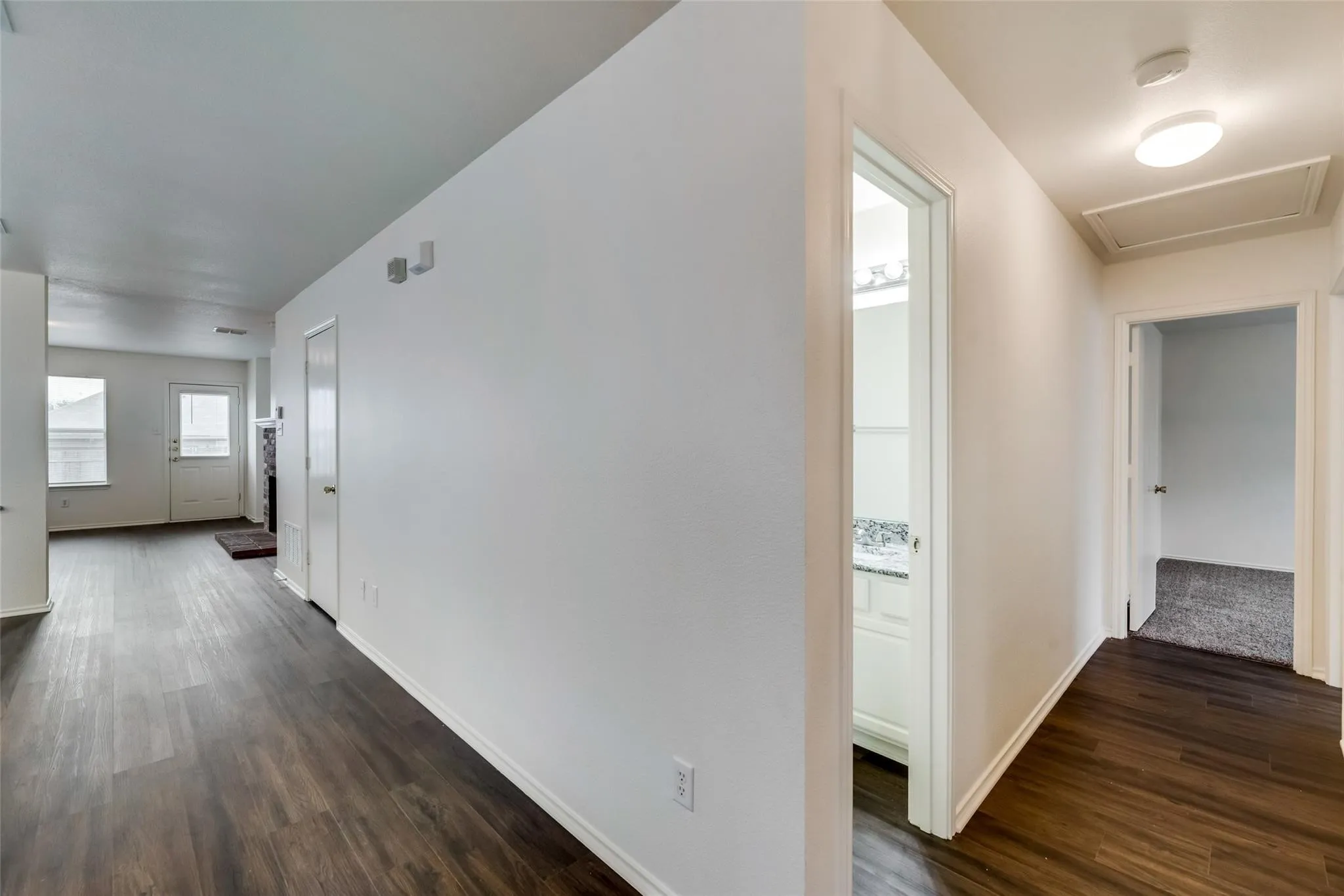 Single Family Residence For Rent in Dallas County , 2946 Midbury Drive, Lancaster, Texas 75134, 3 Bedroom, 3 Bathroom, 2 Garage spaces, 1,686 Sqft, built in 2005, Price $1,999, mls#21358066, Real Estate Agent in Lancaster, Homes For Rent in Dallas county, Homes For Rent in Lancaster, Realtor in Lancaster Texas, Real Estate Brokerage Independent Realty Texas, Luminita Cordes Realtor
