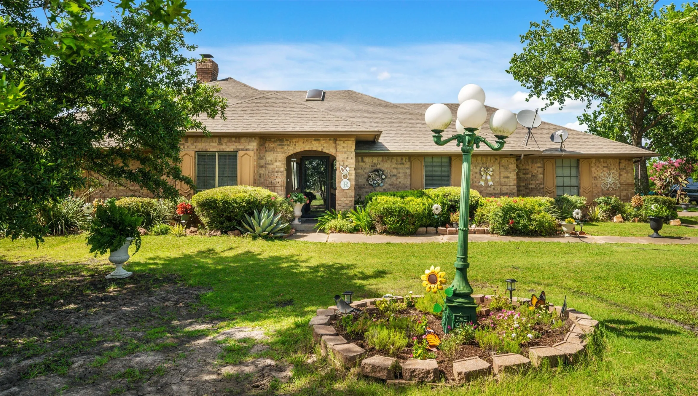 Business For Sale in Hunt County , 5792 FM 6, Josephine, Texas 75189, 0, 0, Garage spaces, 0 Sqft, built in 1983, mls#21358068, Real Estate Agent in Josephine, Homes For Sale in Hunt county, Homes For Sale in Josephine, Realtor in Josephine Texas, Real Estate Brokerage Independent Realty Texas, Luminita Cordes Realtor