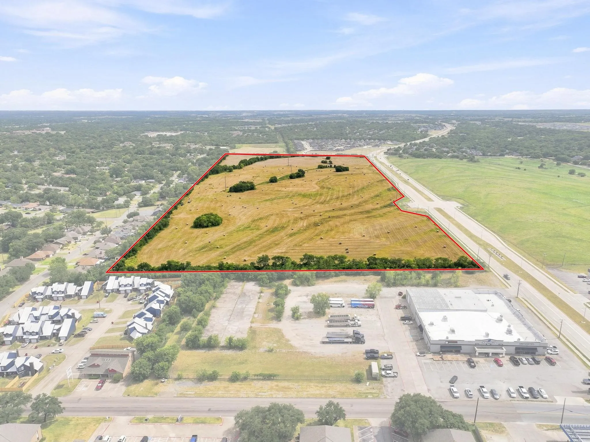 Unimproved Land For Sale in Grayson County , 62AC Heritage (FM 1417) Parkway, Sherman, Texas 75092, 0, 0, Garage spaces, 0 Sqft, built in 0, Price $35,500,000, mls#21357502, Real Estate Agent in Sherman, Homes For Sale in Grayson county, Homes For Sale in Sherman, Realtor in Sherman Texas, Real Estate Brokerage Independent Realty Texas, Luminita Cordes Realtor