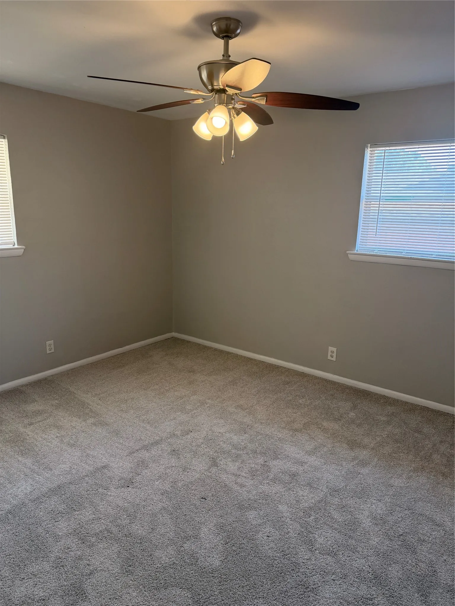 Single Family Residence For Rent in Tarrant County , 5124 Bob Drive, North Richland Hills, Texas 76180, 4 Bedroom, 2 Bathroom, 2 Garage spaces, 1,992 Sqft, built in 1959, Price $2,195, mls#21358094, Real Estate Agent in North Richland Hills, Homes For Rent in Tarrant county, Homes For Rent in North Richland Hills, Realtor in North Richland Hills Texas, Real Estate Brokerage Independent Realty Texas, Luminita Cordes Realtor