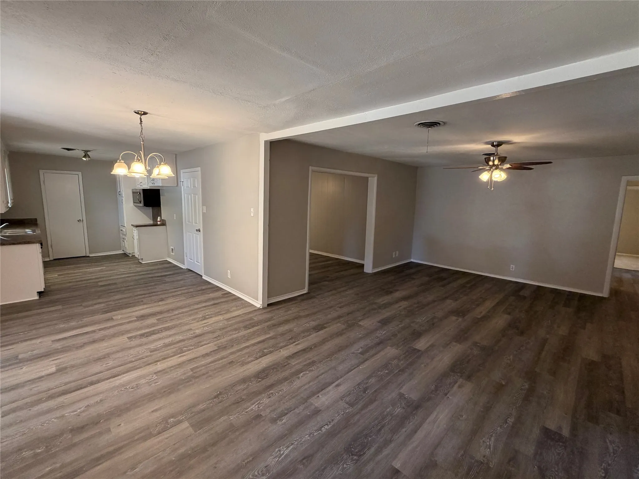 Single Family Residence For Rent in Tarrant County , 5124 Bob Drive, North Richland Hills, Texas 76180, 4 Bedroom, 2 Bathroom, 2 Garage spaces, 1,992 Sqft, built in 1959, Price $2,195, mls#21358094, Real Estate Agent in North Richland Hills, Homes For Rent in Tarrant county, Homes For Rent in North Richland Hills, Realtor in North Richland Hills Texas, Real Estate Brokerage Independent Realty Texas, Luminita Cordes Realtor