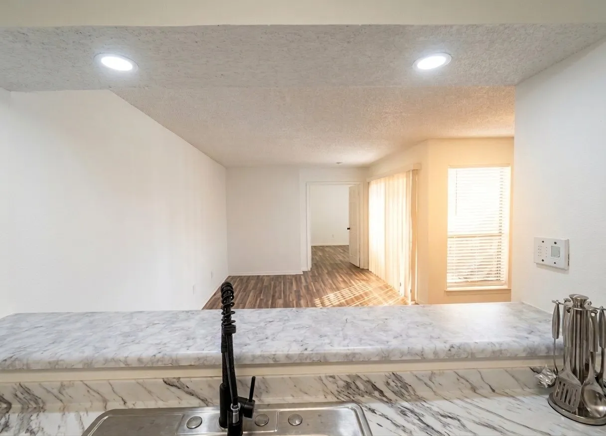 Condominium For Rent in Dallas County , 9813 Walnut Street 302, Dallas, Texas 75243, 1 Bedroom, 1 Bathroom, Garage spaces, 535 Sqft, built in 1984, mls#21358079, Real Estate Agent in Dallas, Homes For Rent in Dallas county, Homes For Rent in Dallas, Realtor in Dallas Texas, Real Estate Brokerage Independent Realty Texas, Luminita Cordes Realtor