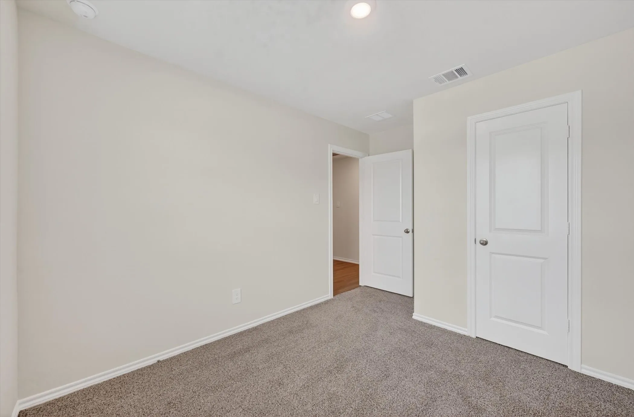 Single Family Residence For Rent in Collin County , 3918 Applewood Trail, Princeton, Texas 75407, 3 Bedroom, 2 Bathroom, 2 Garage spaces, 1,294 Sqft, built in 2026, mls#21358103, Real Estate Agent in Princeton, Homes For Rent in Collin county, Homes For Rent in Princeton, Realtor in Princeton Texas, Real Estate Brokerage Independent Realty Texas, Luminita Cordes Realtor
