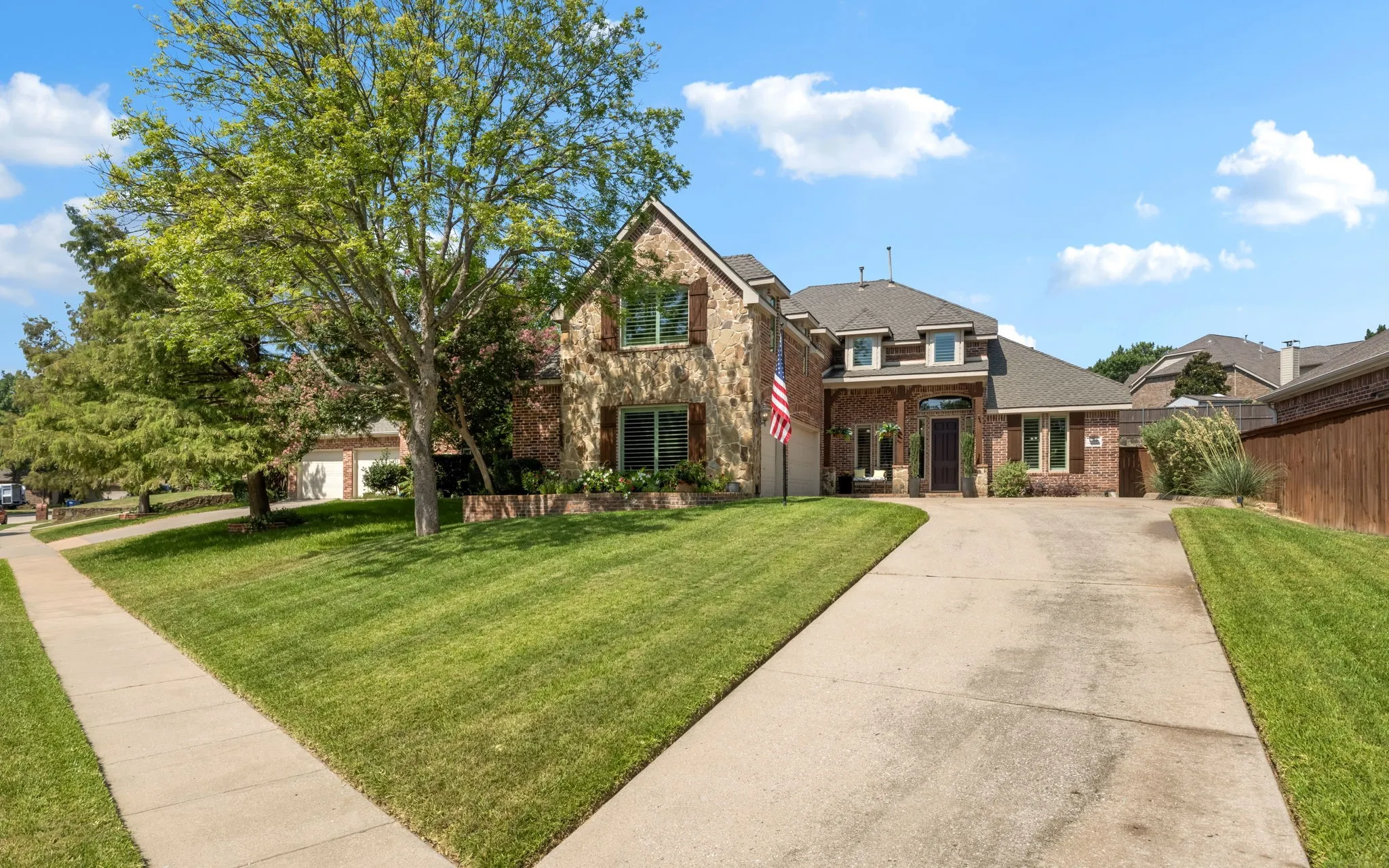 Single Family Residence For Sale in Collin County , 1708 Chessington Lane, Mc Kinney, Texas 75072, 4 Bedroom, 3 Bathroom, 3 Garage spaces, 3,435 Sqft, built in 2002, mls#21356601, Real Estate Agent in Mc Kinney, Homes For Sale in Collin county, Homes For Sale in Mc Kinney, Realtor in Mc Kinney Texas, Real Estate Brokerage Independent Realty Texas, Luminita Cordes Realtor