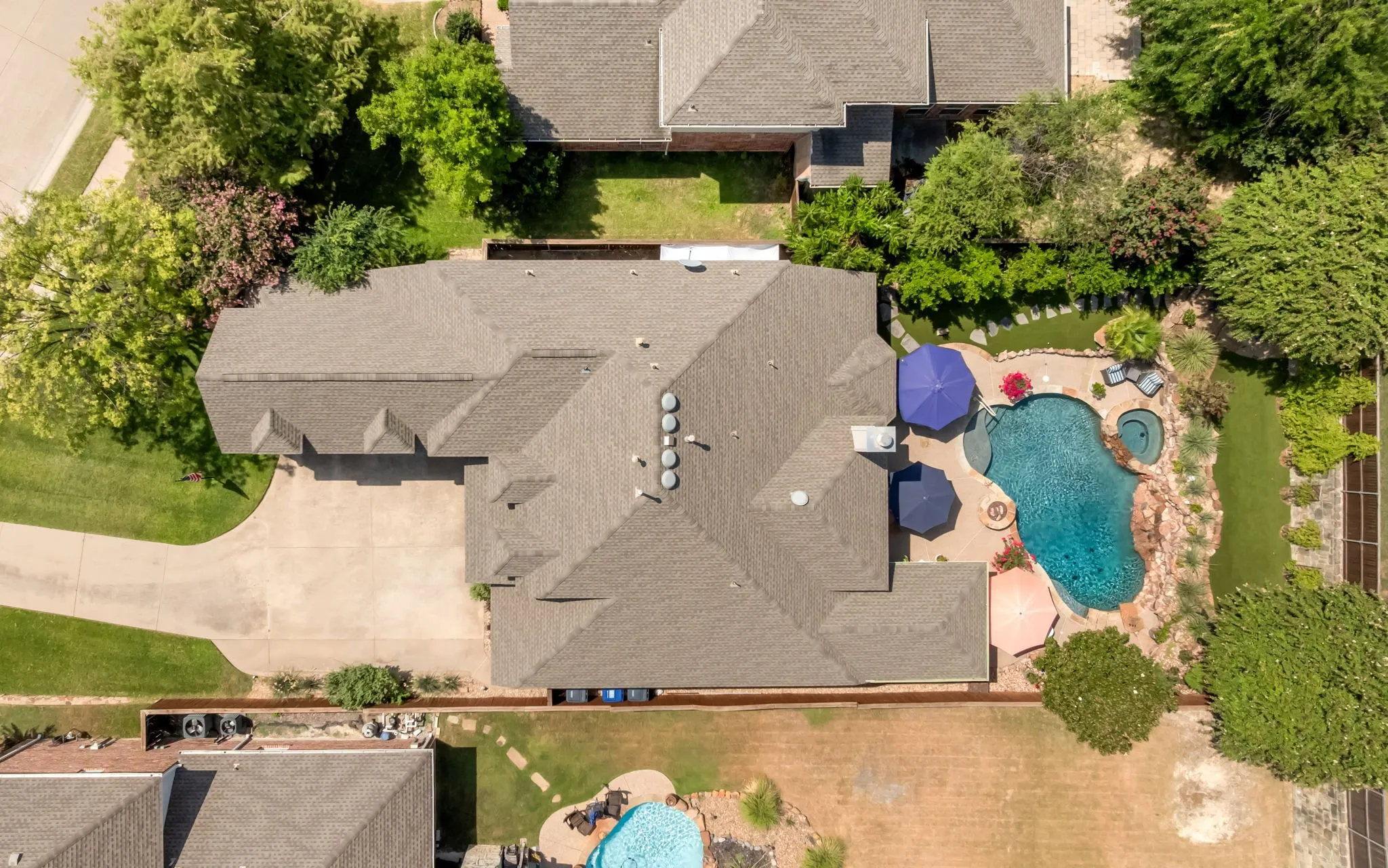 Single Family Residence For Sale in Collin County , 1708 Chessington Lane, Mc Kinney, Texas 75072, 4 Bedroom, 3 Bathroom, 3 Garage spaces, 3,435 Sqft, built in 2002, mls#21356601, Real Estate Agent in Mc Kinney, Homes For Sale in Collin county, Homes For Sale in Mc Kinney, Realtor in Mc Kinney Texas, Real Estate Brokerage Independent Realty Texas, Luminita Cordes Realtor
