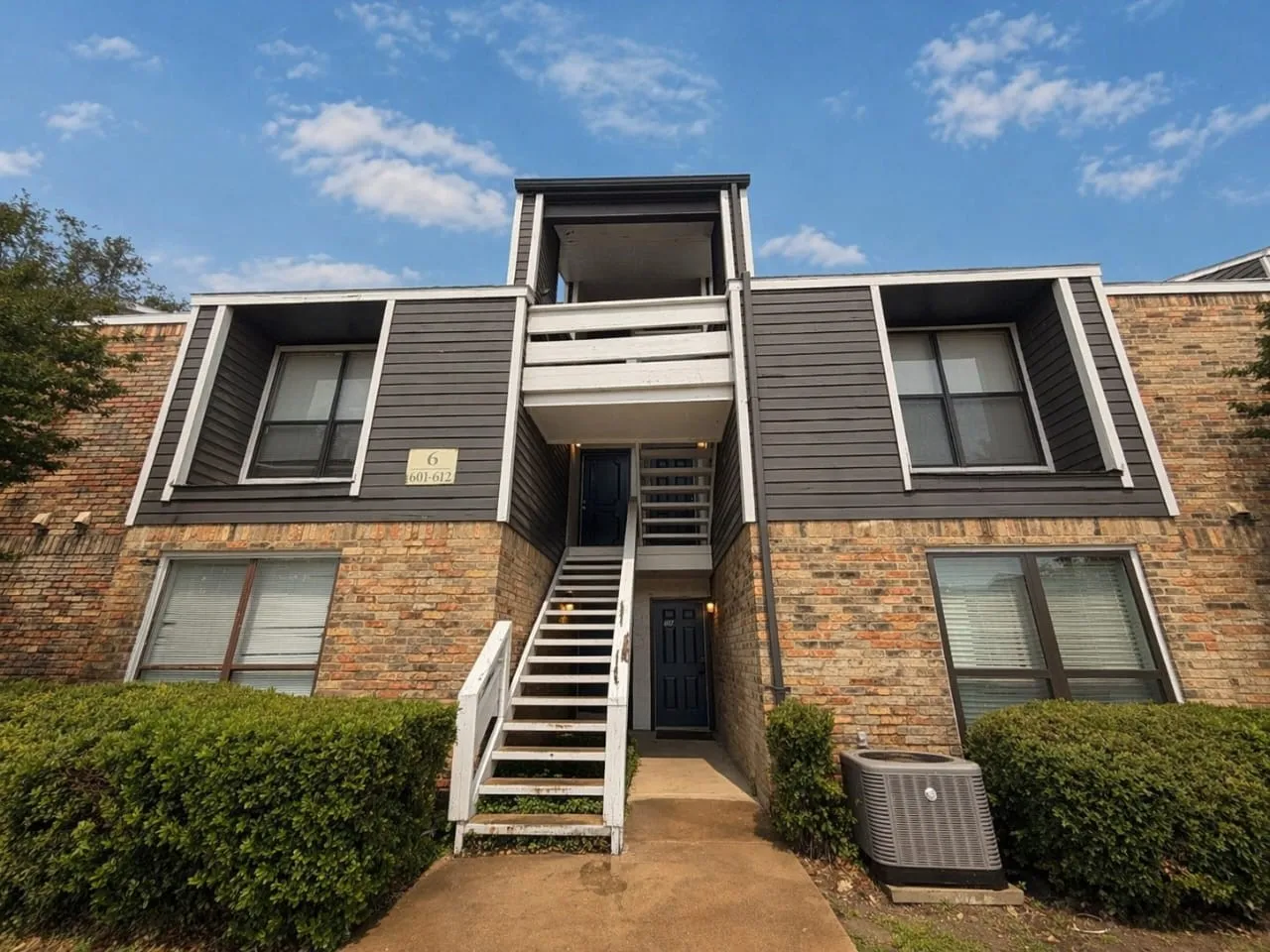 Condominium For Rent in Dallas County , 5840 Spring Valley Road 602, Dallas, Texas 75254, 2 Bedroom, 2 Bathroom, Garage spaces, 1,116 Sqft, built in 1981, mls#21355003, Real Estate Agent in Dallas, Homes For Rent in Dallas county, Homes For Rent in Dallas, Realtor in Dallas Texas, Real Estate Brokerage Independent Realty Texas, Luminita Cordes Realtor