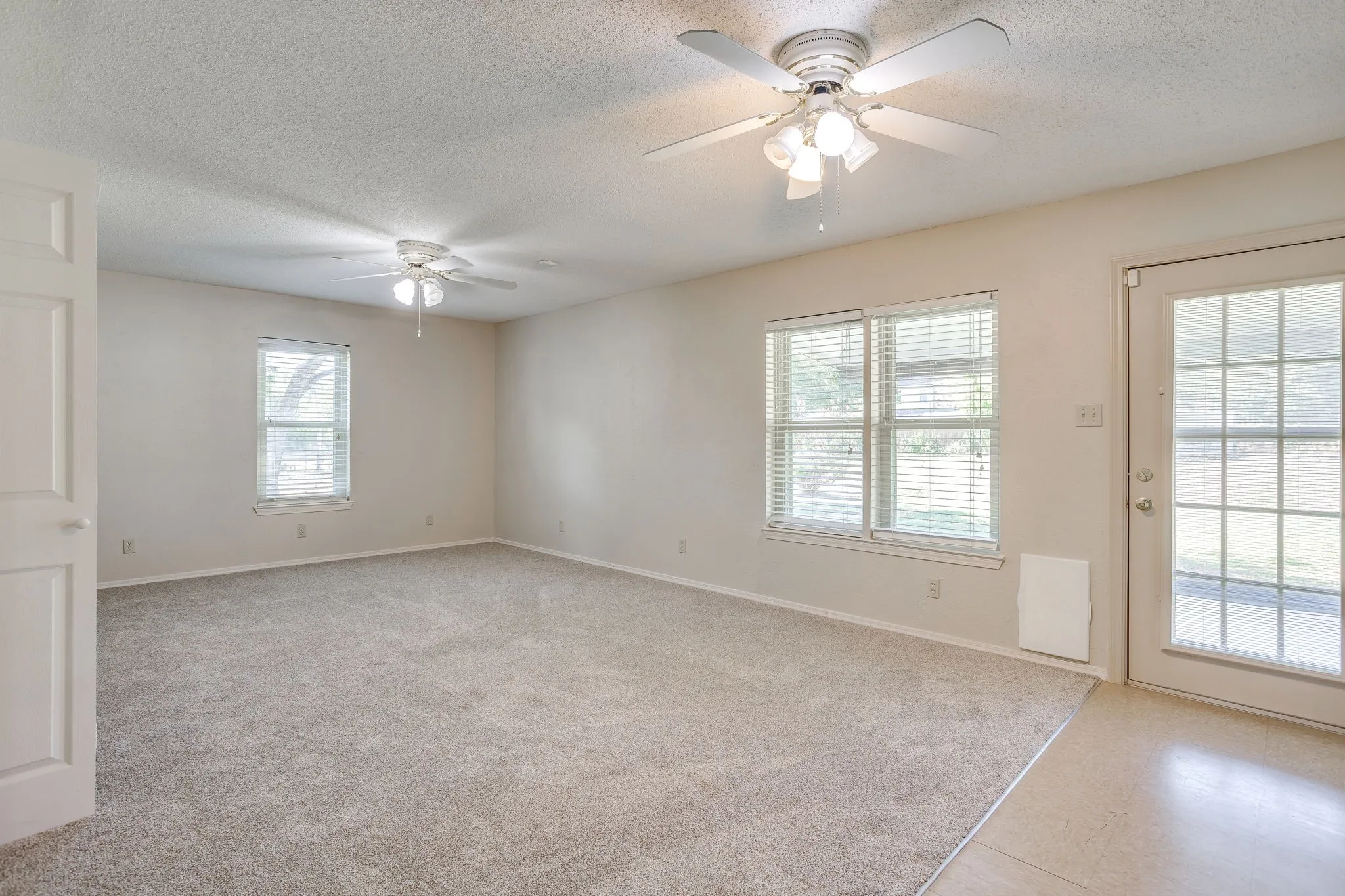 Bedroom 4 or 2nd living area