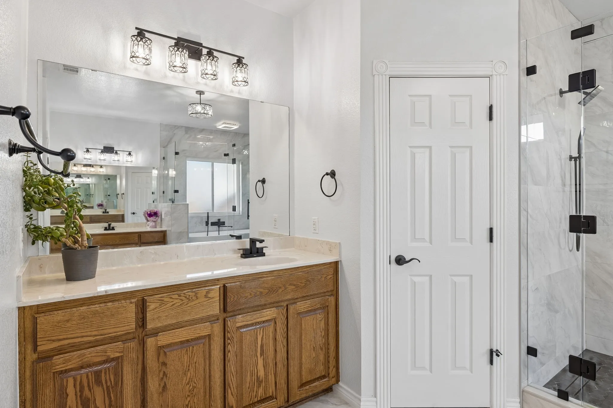 Single Family Residence For Sale in Coryell County , 113 Coleton Drive, Copperas Cove, Texas 76522, 4 Bedroom, 3 Bathroom, 2 Garage spaces, 2,371 Sqft, built in 2010, mls#21357503, Real Estate Agent in Copperas Cove, Homes For Sale in Coryell county, Homes For Sale in Copperas Cove, Realtor in Copperas Cove Texas, Real Estate Brokerage Independent Realty Texas, Luminita Cordes Realtor