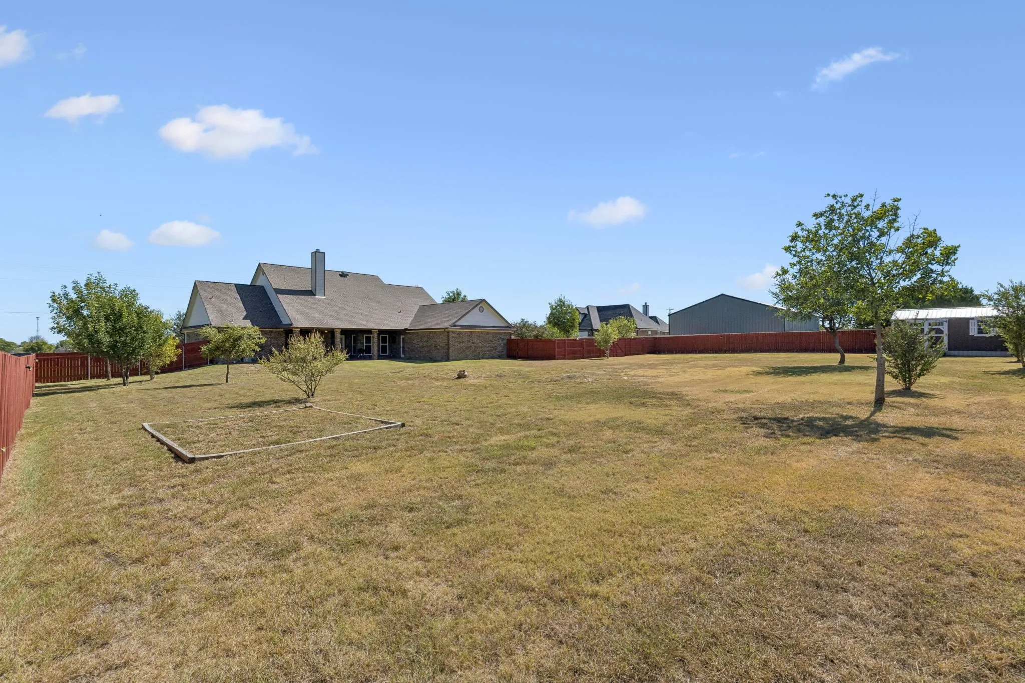 Single Family Residence For Sale in Coryell County , 113 Coleton Drive, Copperas Cove, Texas 76522, 4 Bedroom, 3 Bathroom, 2 Garage spaces, 2,371 Sqft, built in 2010, mls#21357503, Real Estate Agent in Copperas Cove, Homes For Sale in Coryell county, Homes For Sale in Copperas Cove, Realtor in Copperas Cove Texas, Real Estate Brokerage Independent Realty Texas, Luminita Cordes Realtor