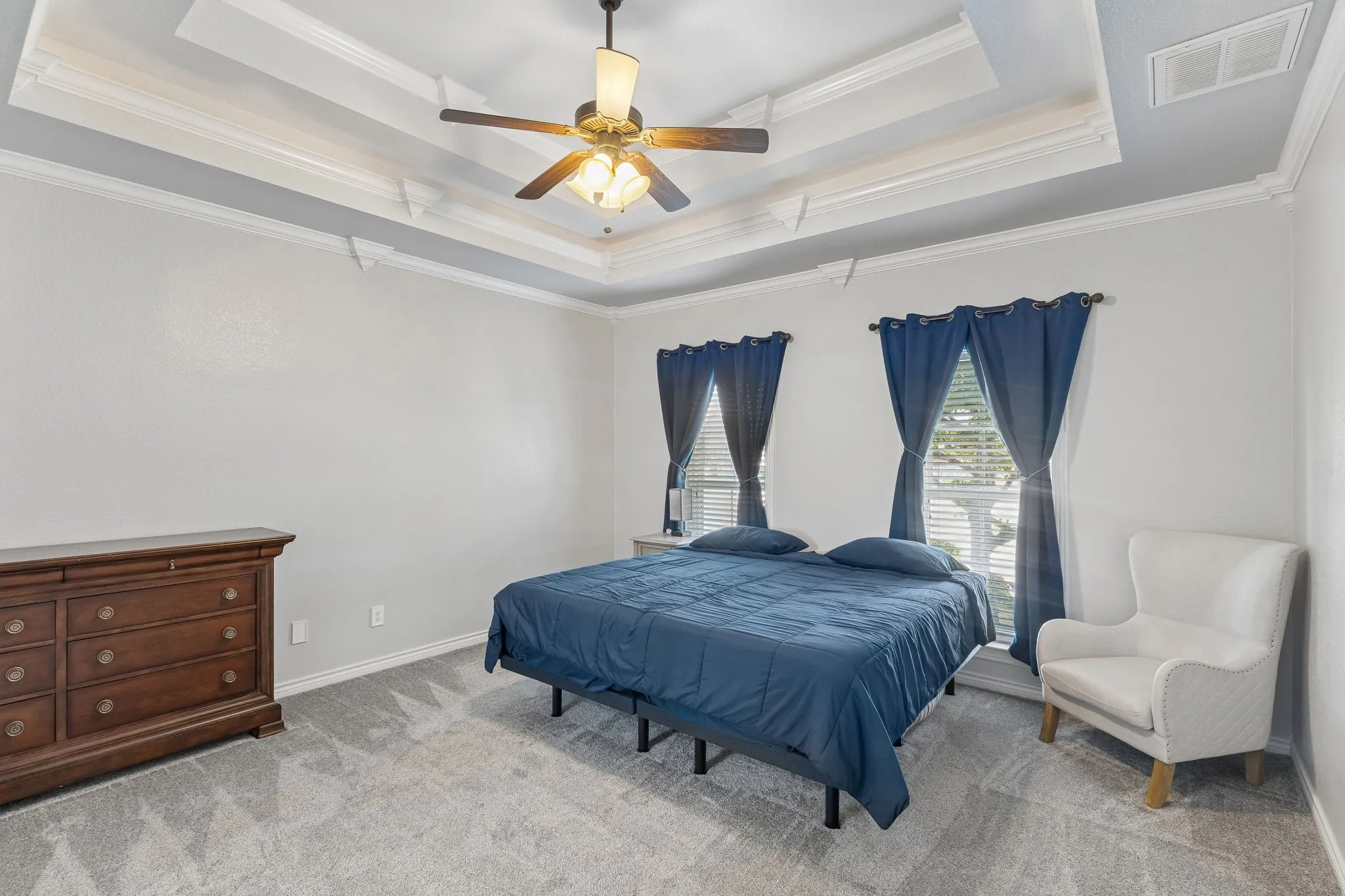 Single Family Residence For Sale in Coryell County , 113 Coleton Drive, Copperas Cove, Texas 76522, 4 Bedroom, 3 Bathroom, 2 Garage spaces, 2,371 Sqft, built in 2010, mls#21357503, Real Estate Agent in Copperas Cove, Homes For Sale in Coryell county, Homes For Sale in Copperas Cove, Realtor in Copperas Cove Texas, Real Estate Brokerage Independent Realty Texas, Luminita Cordes Realtor