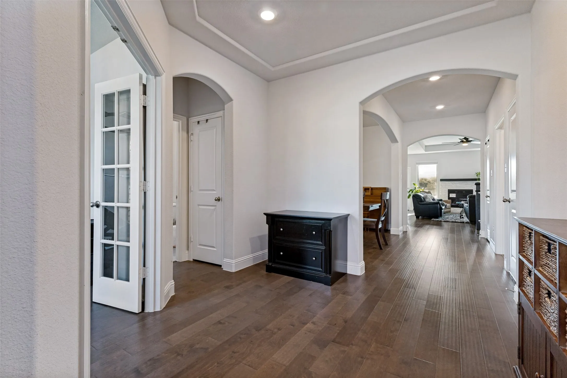Single Family Residence For Rent in Tarrant County , 11761 Wulstone Road, Fort Worth, Texas 76052, 4 Bedroom, 4 Bathroom, 2 Garage spaces, 2,747 Sqft, built in 2020, mls#21357030, Real Estate Agent in Fort Worth, Homes For Rent in Tarrant county, Homes For Rent in Fort Worth, Realtor in Fort Worth Texas, Real Estate Brokerage Independent Realty Texas, Luminita Cordes Realtor