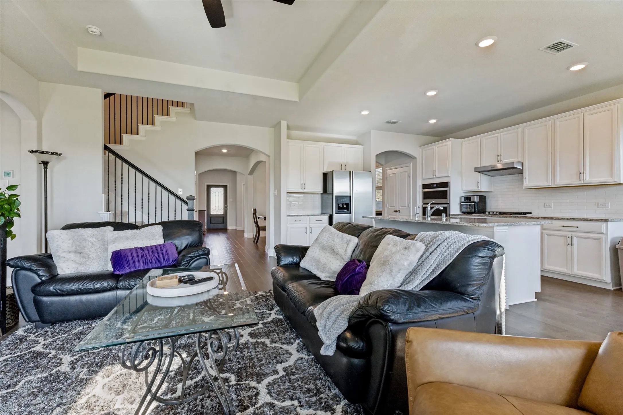 Single Family Residence For Rent in Tarrant County , 11761 Wulstone Road, Fort Worth, Texas 76052, 4 Bedroom, 4 Bathroom, 2 Garage spaces, 2,747 Sqft, built in 2020, mls#21357030, Real Estate Agent in Fort Worth, Homes For Rent in Tarrant county, Homes For Rent in Fort Worth, Realtor in Fort Worth Texas, Real Estate Brokerage Independent Realty Texas, Luminita Cordes Realtor