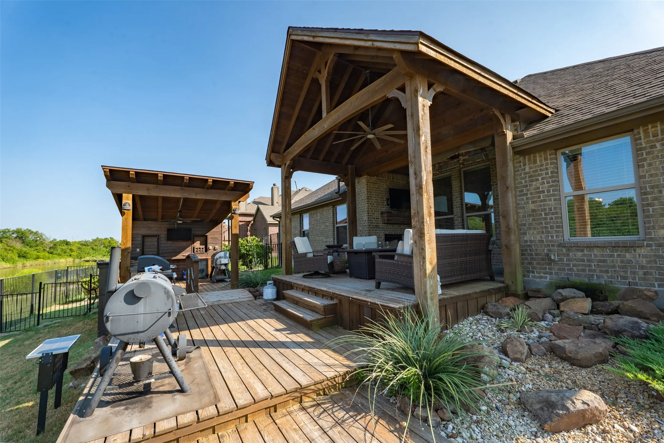 Single Family Residence For Sale in Collin County , 1824 Fair Oaks Lane, Royse City, Texas 75189, 4 Bedroom, 3 Bathroom, 2 Garage spaces, 2,334 Sqft, built in 2014, mls#21358043, Real Estate Agent in Royse City, Homes For Sale in Collin county, Homes For Sale in Royse City, Realtor in Royse City Texas, Real Estate Brokerage Independent Realty Texas, Luminita Cordes Realtor