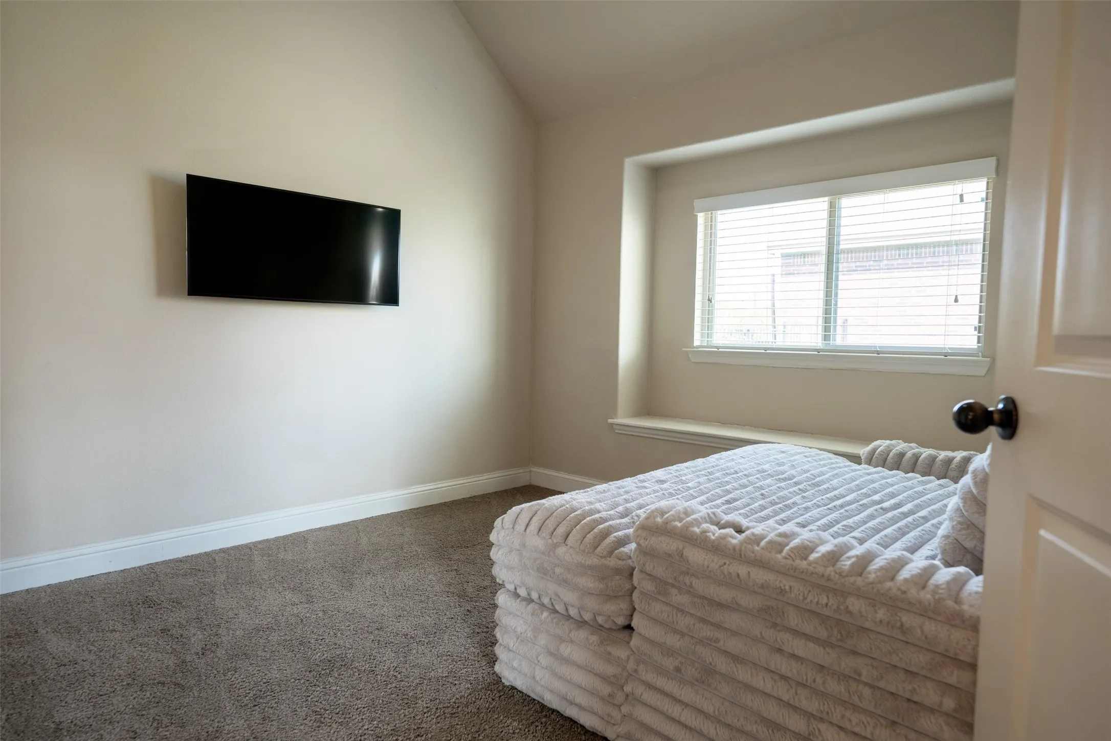 Single Family Residence For Sale in Collin County , 1824 Fair Oaks Lane, Royse City, Texas 75189, 4 Bedroom, 3 Bathroom, 2 Garage spaces, 2,334 Sqft, built in 2014, mls#21358043, Real Estate Agent in Royse City, Homes For Sale in Collin county, Homes For Sale in Royse City, Realtor in Royse City Texas, Real Estate Brokerage Independent Realty Texas, Luminita Cordes Realtor