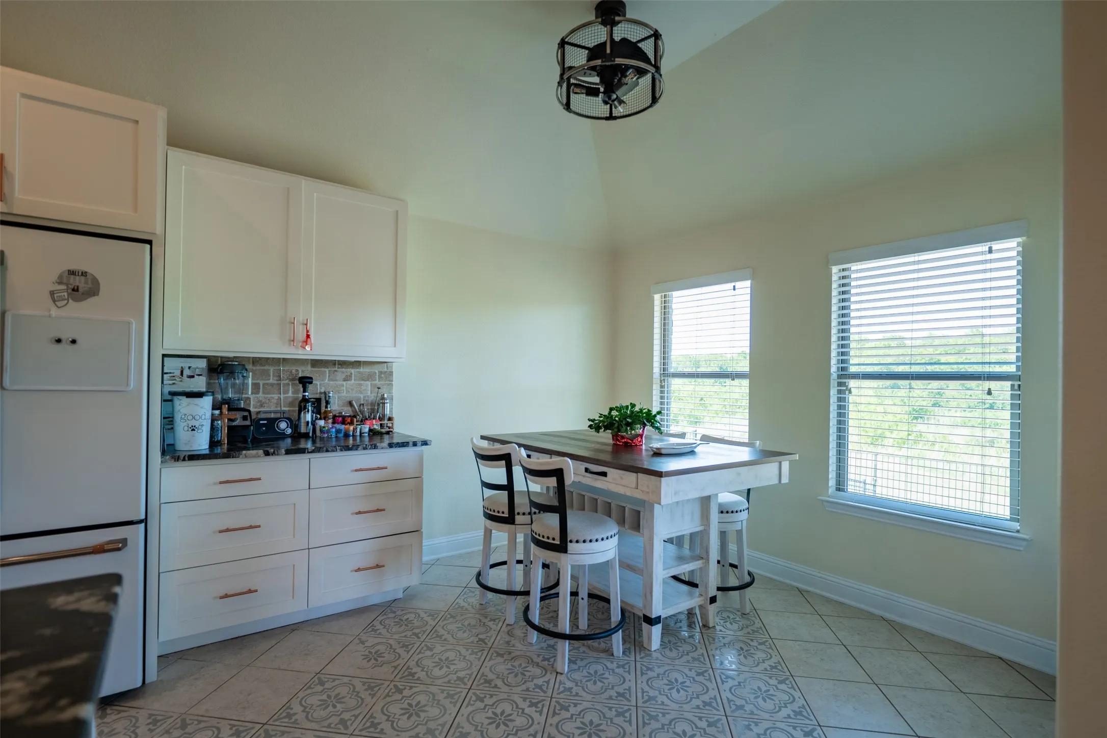 Single Family Residence For Sale in Collin County , 1824 Fair Oaks Lane, Royse City, Texas 75189, 4 Bedroom, 3 Bathroom, 2 Garage spaces, 2,334 Sqft, built in 2014, mls#21358043, Real Estate Agent in Royse City, Homes For Sale in Collin county, Homes For Sale in Royse City, Realtor in Royse City Texas, Real Estate Brokerage Independent Realty Texas, Luminita Cordes Realtor