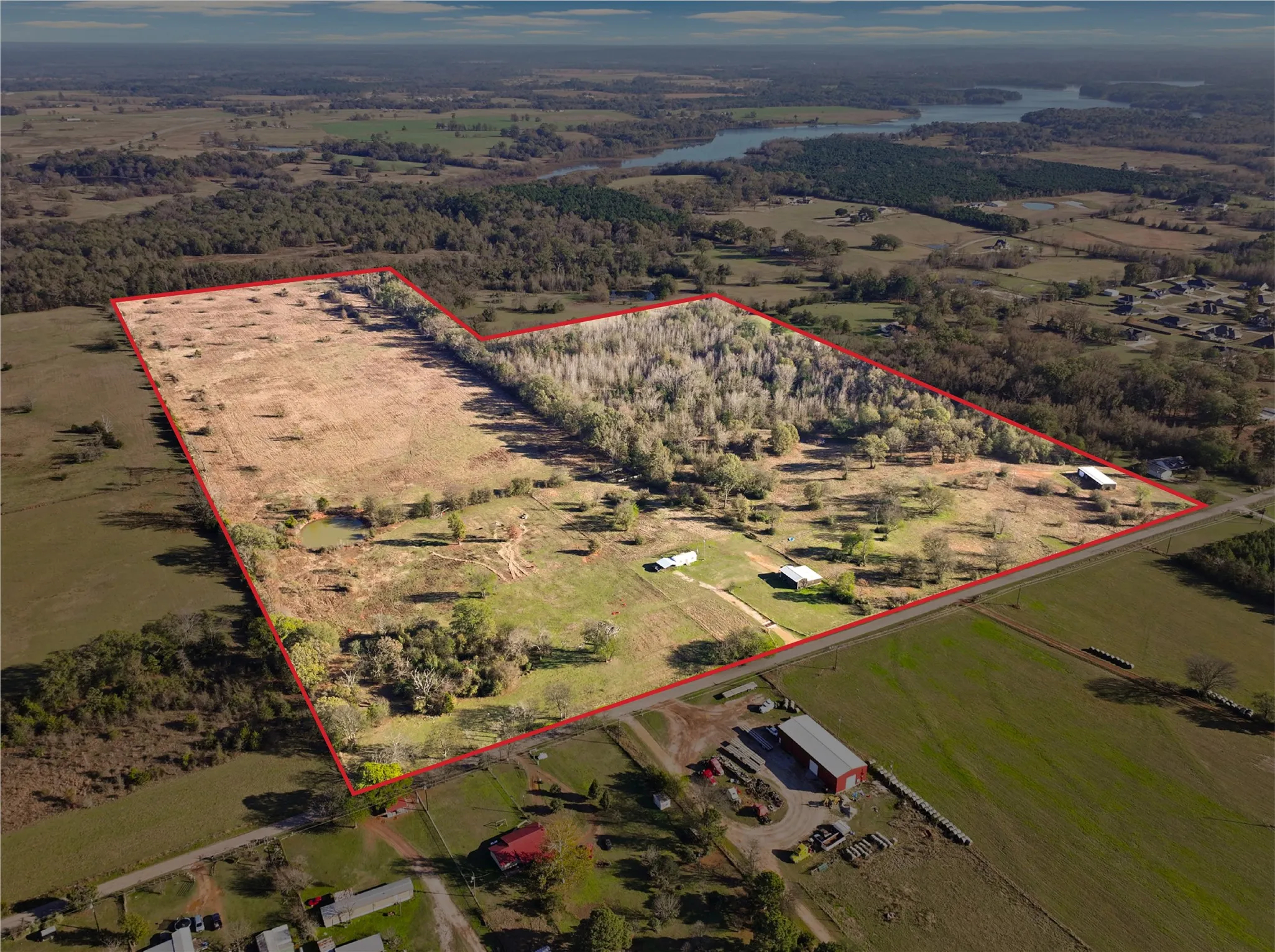 Farm For Sale in Titus County , 785 CR 4840 ALL, Mt Pleasant, Texas 75455, 2 Bedroom, 2 Bathroom, Garage spaces, 1,240 Sqft, built in 2017, Price $810,000, mls#21357000, Real Estate Agent in Mt Pleasant, Homes For Sale in Titus county, Homes For Sale in Mt Pleasant, Realtor in Mt Pleasant Texas, Real Estate Brokerage Independent Realty Texas, Luminita Cordes Realtor