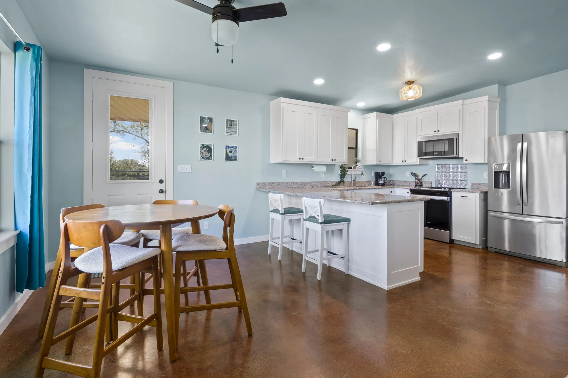 Farm For Sale in Titus County , 785 CR 4840 ALL, Mt Pleasant, Texas 75455, 2 Bedroom, 2 Bathroom, Garage spaces, 1,240 Sqft, built in 2017, Price $810,000, mls#21357000, Real Estate Agent in Mt Pleasant, Homes For Sale in Titus county, Homes For Sale in Mt Pleasant, Realtor in Mt Pleasant Texas, Real Estate Brokerage Independent Realty Texas, Luminita Cordes Realtor
