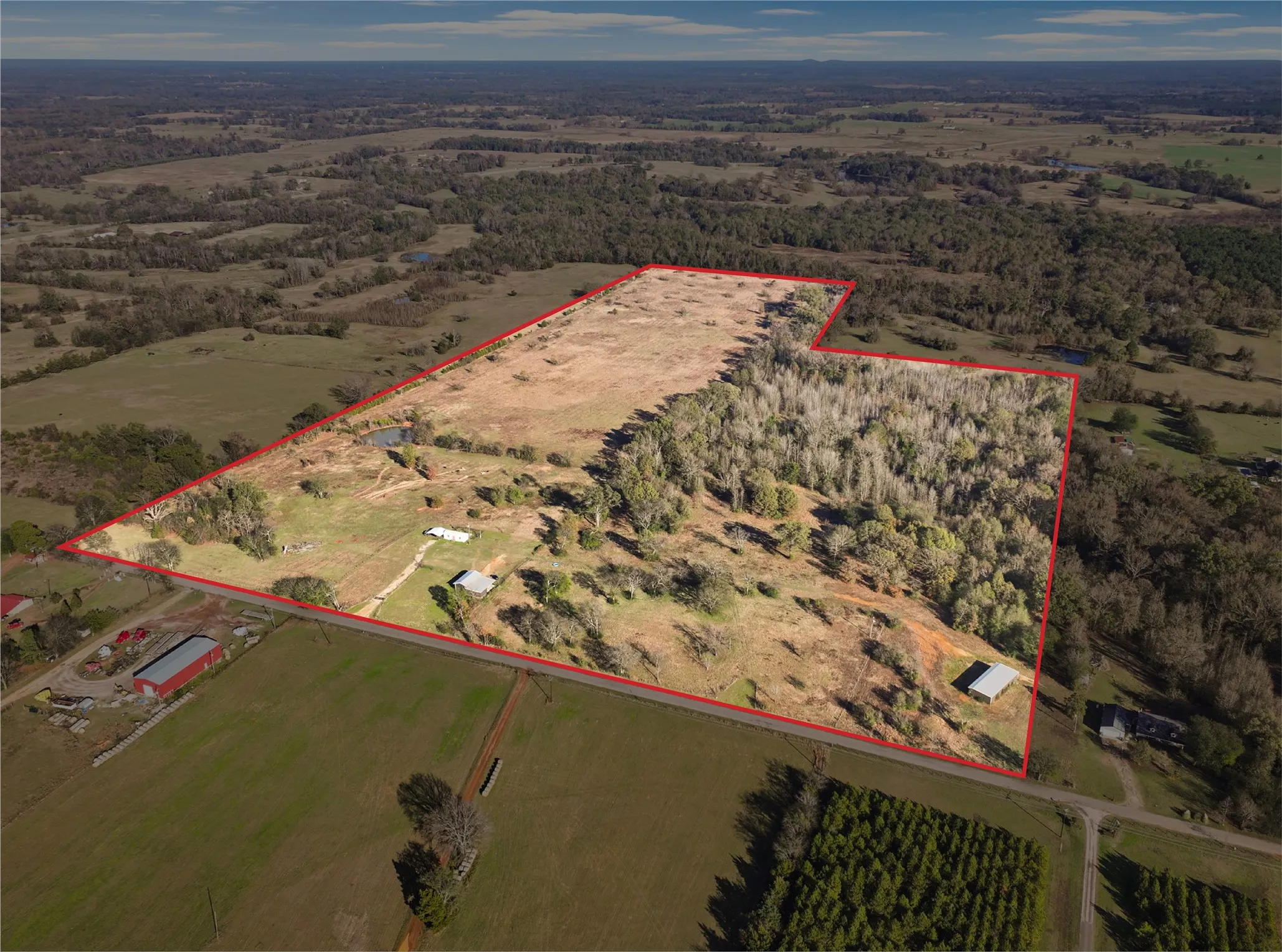 Farm For Sale in Titus County , 785 CR 4840 ALL, Mt Pleasant, Texas 75455, 2 Bedroom, 2 Bathroom, Garage spaces, 1,240 Sqft, built in 2017, Price $810,000, mls#21357000, Real Estate Agent in Mt Pleasant, Homes For Sale in Titus county, Homes For Sale in Mt Pleasant, Realtor in Mt Pleasant Texas, Real Estate Brokerage Independent Realty Texas, Luminita Cordes Realtor