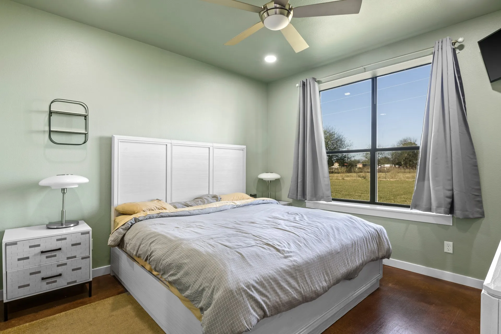 Farm For Sale in Titus County , 785 CR 4840 ALL, Mt Pleasant, Texas 75455, 2 Bedroom, 2 Bathroom, Garage spaces, 1,240 Sqft, built in 2017, Price $810,000, mls#21357000, Real Estate Agent in Mt Pleasant, Homes For Sale in Titus county, Homes For Sale in Mt Pleasant, Realtor in Mt Pleasant Texas, Real Estate Brokerage Independent Realty Texas, Luminita Cordes Realtor