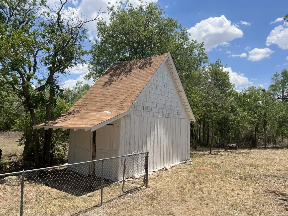 Single Family Residence For Rent in Taylor County , 361 College Drive, Abilene, Texas 79601, 3 Bedroom, 2 Bathroom, Garage spaces, 1,382 Sqft, built in 1952, mls#21358161, Real Estate Agent in Abilene, Homes For Rent in Taylor county, Homes For Rent in Abilene, Realtor in Abilene Texas, Real Estate Brokerage Independent Realty Texas, Luminita Cordes Realtor