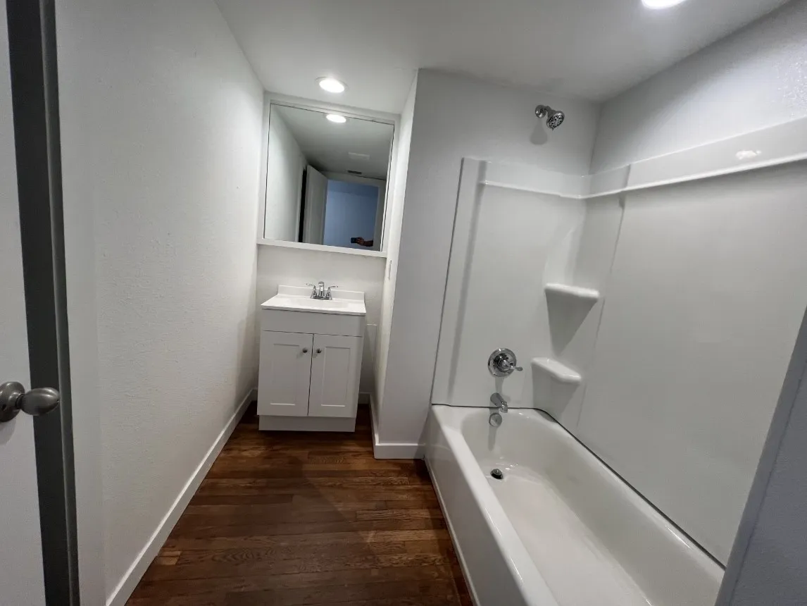 Single Family Residence For Rent in Taylor County , 361 College Drive, Abilene, Texas 79601, 3 Bedroom, 2 Bathroom, Garage spaces, 1,382 Sqft, built in 1952, mls#21358161, Real Estate Agent in Abilene, Homes For Rent in Taylor county, Homes For Rent in Abilene, Realtor in Abilene Texas, Real Estate Brokerage Independent Realty Texas, Luminita Cordes Realtor