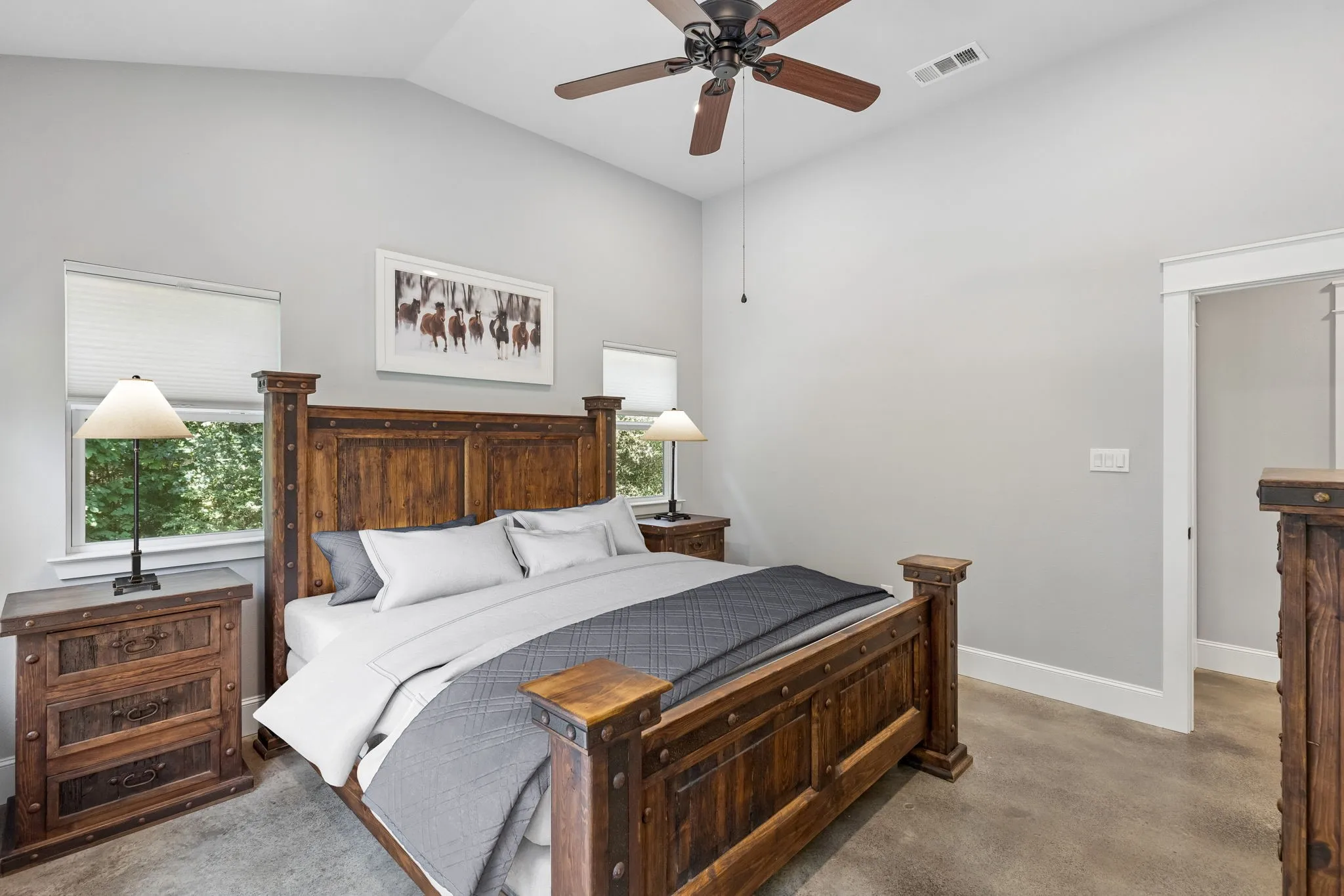 Single Family Residence For Sale in Fannin County , 6912 Circle Drive, Bonham, Texas 75418, 3 Bedroom, 2 Bathroom, 3 Garage spaces, 1,451 Sqft, built in 2018, mls#21351272, Real Estate Agent in Bonham, Homes For Sale in Fannin county, Homes For Sale in Bonham, Realtor in Bonham Texas, Real Estate Brokerage Independent Realty Texas, Luminita Cordes Realtor