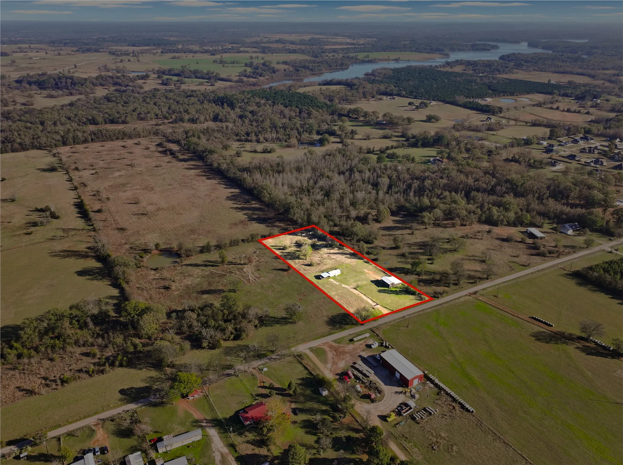 Farm For Sale in Titus County , 785 County Road 4840, Mt Pleasant, Texas 75455, 2 Bedroom, 2 Bathroom, Garage spaces, 1,240 Sqft, built in 2017, mls#21356987, Real Estate Agent in Mt Pleasant, Homes For Sale in Titus county, Homes For Sale in Mt Pleasant, Realtor in Mt Pleasant Texas, Real Estate Brokerage Independent Realty Texas, Luminita Cordes Realtor