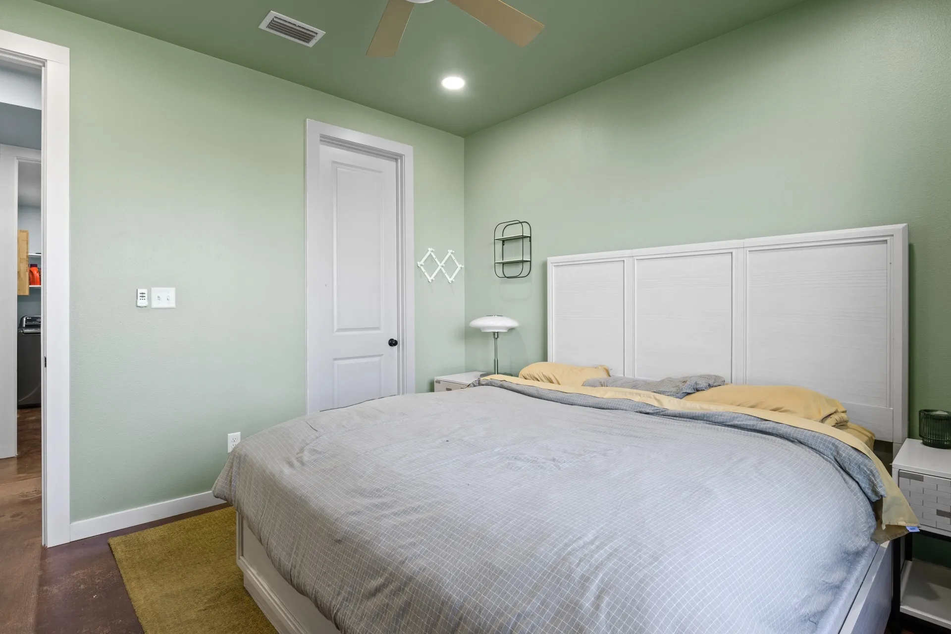Farm For Sale in Titus County , 785 County Road 4840, Mt Pleasant, Texas 75455, 2 Bedroom, 2 Bathroom, Garage spaces, 1,240 Sqft, built in 2017, mls#21356987, Real Estate Agent in Mt Pleasant, Homes For Sale in Titus county, Homes For Sale in Mt Pleasant, Realtor in Mt Pleasant Texas, Real Estate Brokerage Independent Realty Texas, Luminita Cordes Realtor