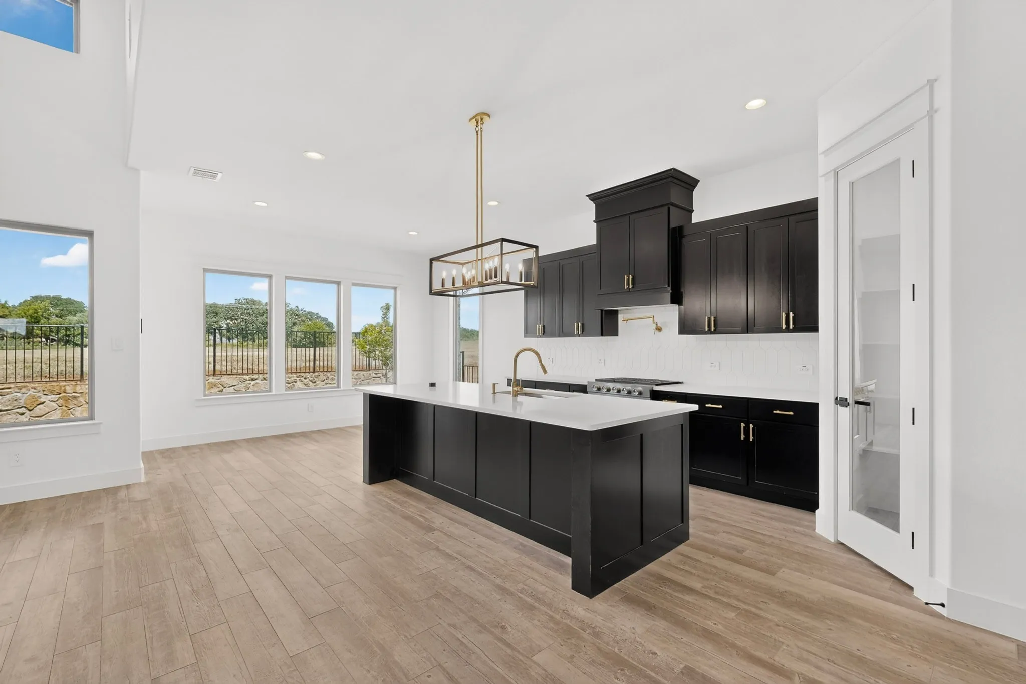 Single Family Residence For Sale in Tarrant County , 977 Bandon Dunes Drive, Fort Worth, Texas 76028, 4 Bedroom, 3 Bathroom, 2 Garage spaces, 2,960 Sqft, built in 2026, mls#21327458, Real Estate Agent in Fort Worth, Homes For Sale in Tarrant county, Homes For Sale in Fort Worth, Realtor in Fort Worth Texas, Real Estate Brokerage Independent Realty Texas, Luminita Cordes Realtor