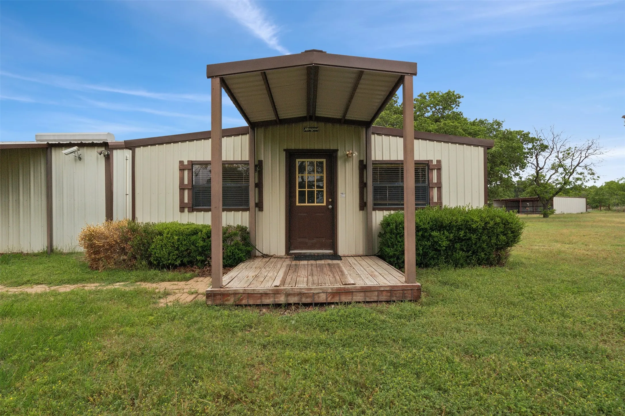 Warehouse For Sale in Eastland County , 8740 I-20, Eastland, Texas 76448, 0, 0, Garage spaces, 0 Sqft, built in 2014, Price $409,000, mls#21354369, Real Estate Agent in Eastland, Homes For Sale in Eastland county, Homes For Sale in Eastland, Realtor in Eastland Texas, Real Estate Brokerage Independent Realty Texas, Luminita Cordes Realtor