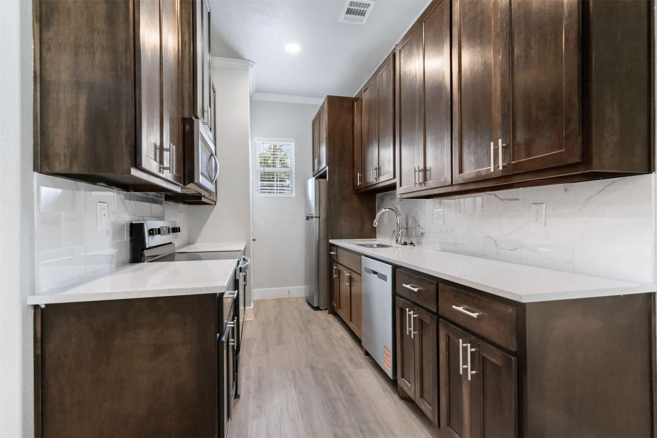 Single Family Residence For Sale in Fannin County , 804 S 4th Street, Bonham, Texas 75418, 3 Bedroom, 2 Bathroom, 1 Garage spaces, 1,125 Sqft, built in 2026, mls#21357932, Real Estate Agent in Bonham, Homes For Sale in Fannin county, Homes For Sale in Bonham, Realtor in Bonham Texas, Real Estate Brokerage Independent Realty Texas, Luminita Cordes Realtor