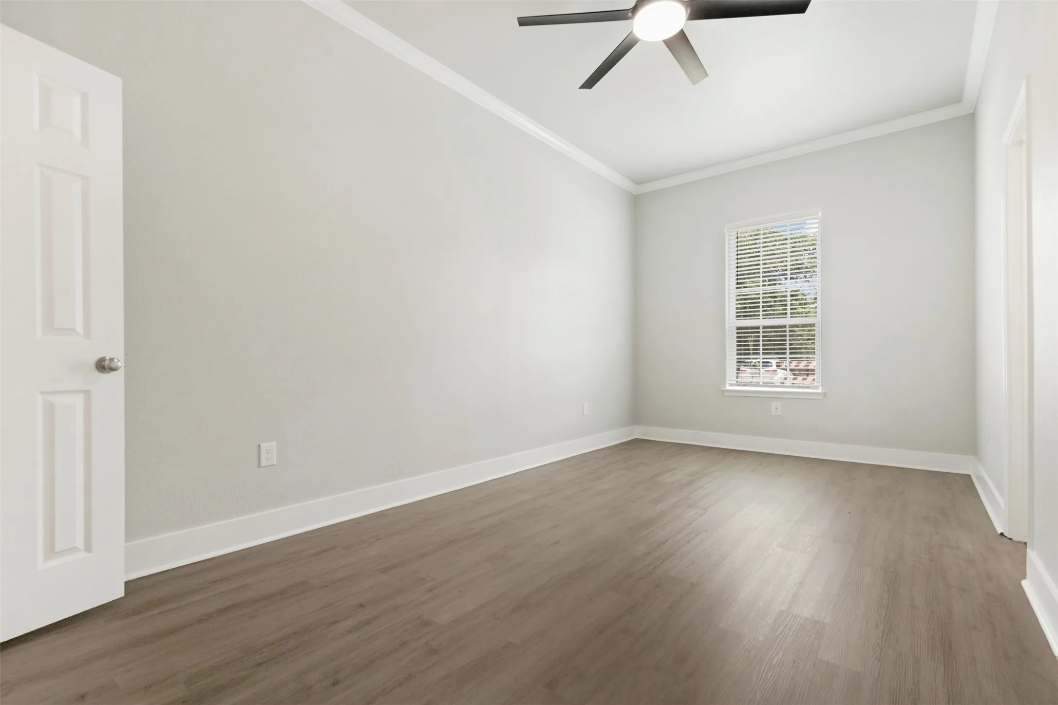 Single Family Residence For Sale in Fannin County , 804 S 4th Street, Bonham, Texas 75418, 3 Bedroom, 2 Bathroom, 1 Garage spaces, 1,125 Sqft, built in 2026, mls#21357932, Real Estate Agent in Bonham, Homes For Sale in Fannin county, Homes For Sale in Bonham, Realtor in Bonham Texas, Real Estate Brokerage Independent Realty Texas, Luminita Cordes Realtor