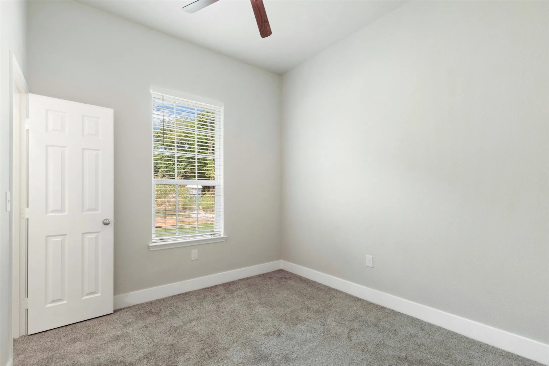 Single Family Residence For Sale in Fannin County , 804 S 4th Street, Bonham, Texas 75418, 3 Bedroom, 2 Bathroom, 1 Garage spaces, 1,125 Sqft, built in 2026, mls#21357932, Real Estate Agent in Bonham, Homes For Sale in Fannin county, Homes For Sale in Bonham, Realtor in Bonham Texas, Real Estate Brokerage Independent Realty Texas, Luminita Cordes Realtor