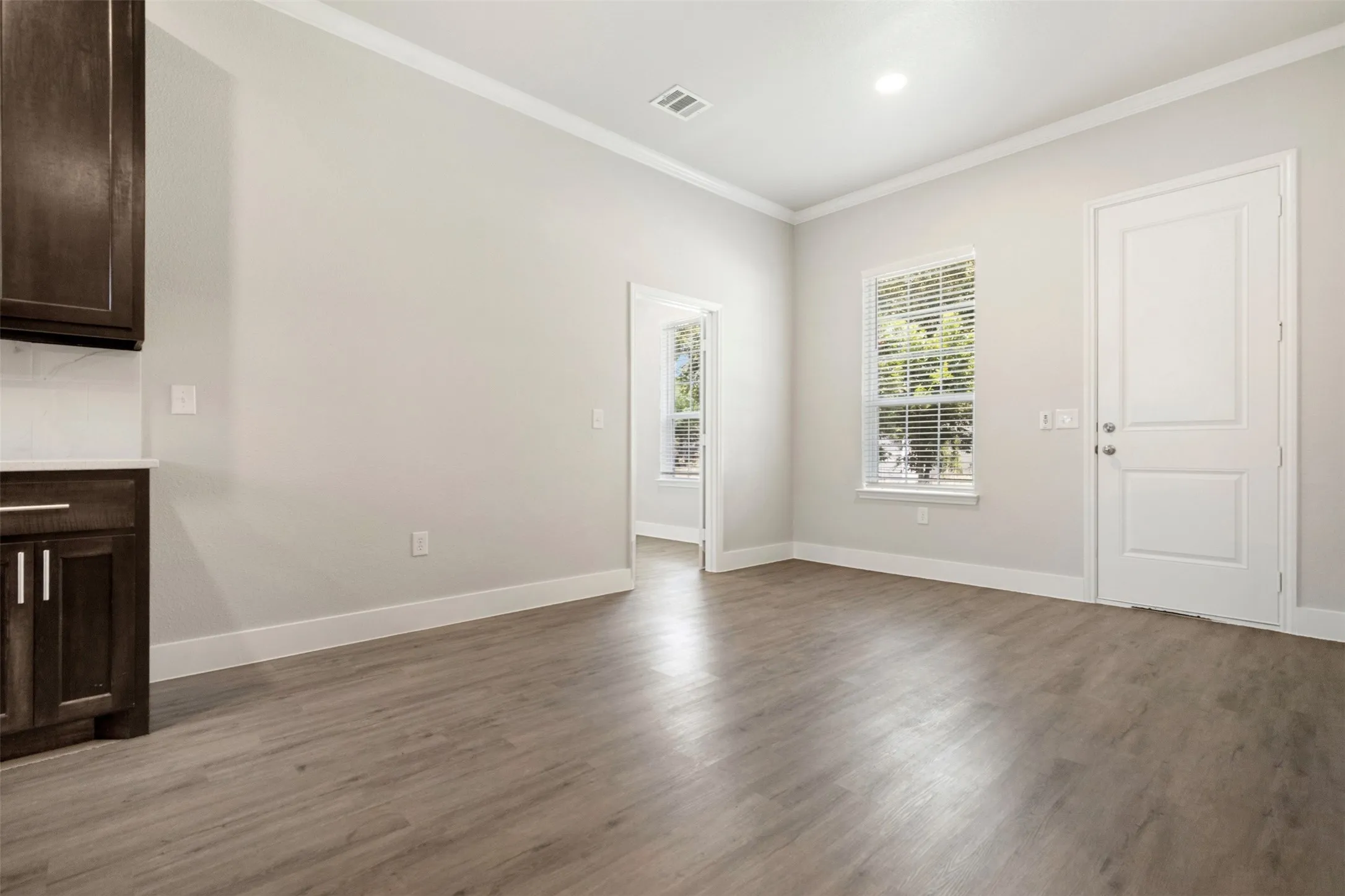 Single Family Residence For Sale in Fannin County , 804 S 4th Street, Bonham, Texas 75418, 3 Bedroom, 2 Bathroom, 1 Garage spaces, 1,125 Sqft, built in 2026, mls#21357932, Real Estate Agent in Bonham, Homes For Sale in Fannin county, Homes For Sale in Bonham, Realtor in Bonham Texas, Real Estate Brokerage Independent Realty Texas, Luminita Cordes Realtor