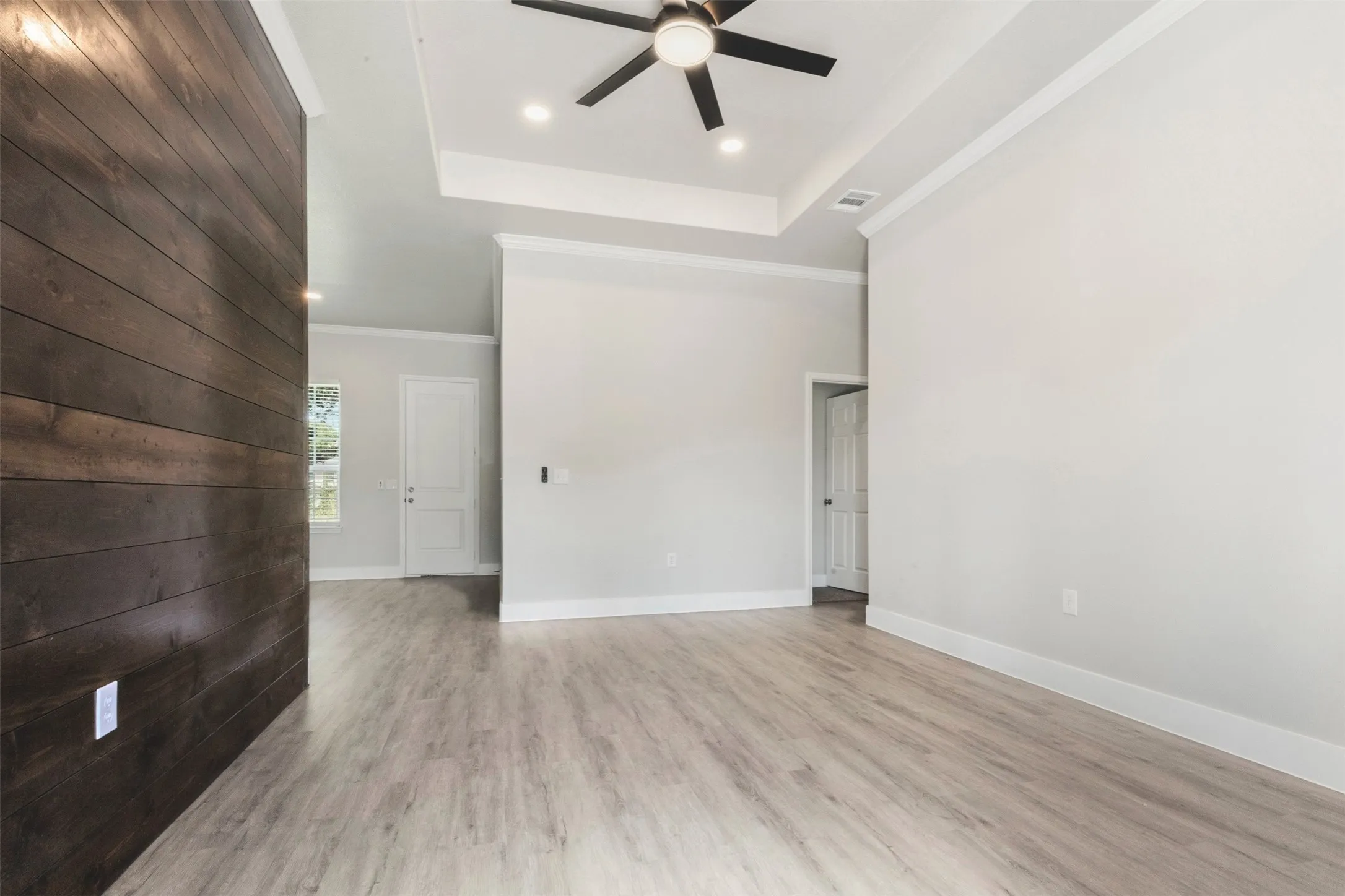 Single Family Residence For Sale in Fannin County , 804 S 4th Street, Bonham, Texas 75418, 3 Bedroom, 2 Bathroom, 1 Garage spaces, 1,125 Sqft, built in 2026, mls#21357932, Real Estate Agent in Bonham, Homes For Sale in Fannin county, Homes For Sale in Bonham, Realtor in Bonham Texas, Real Estate Brokerage Independent Realty Texas, Luminita Cordes Realtor