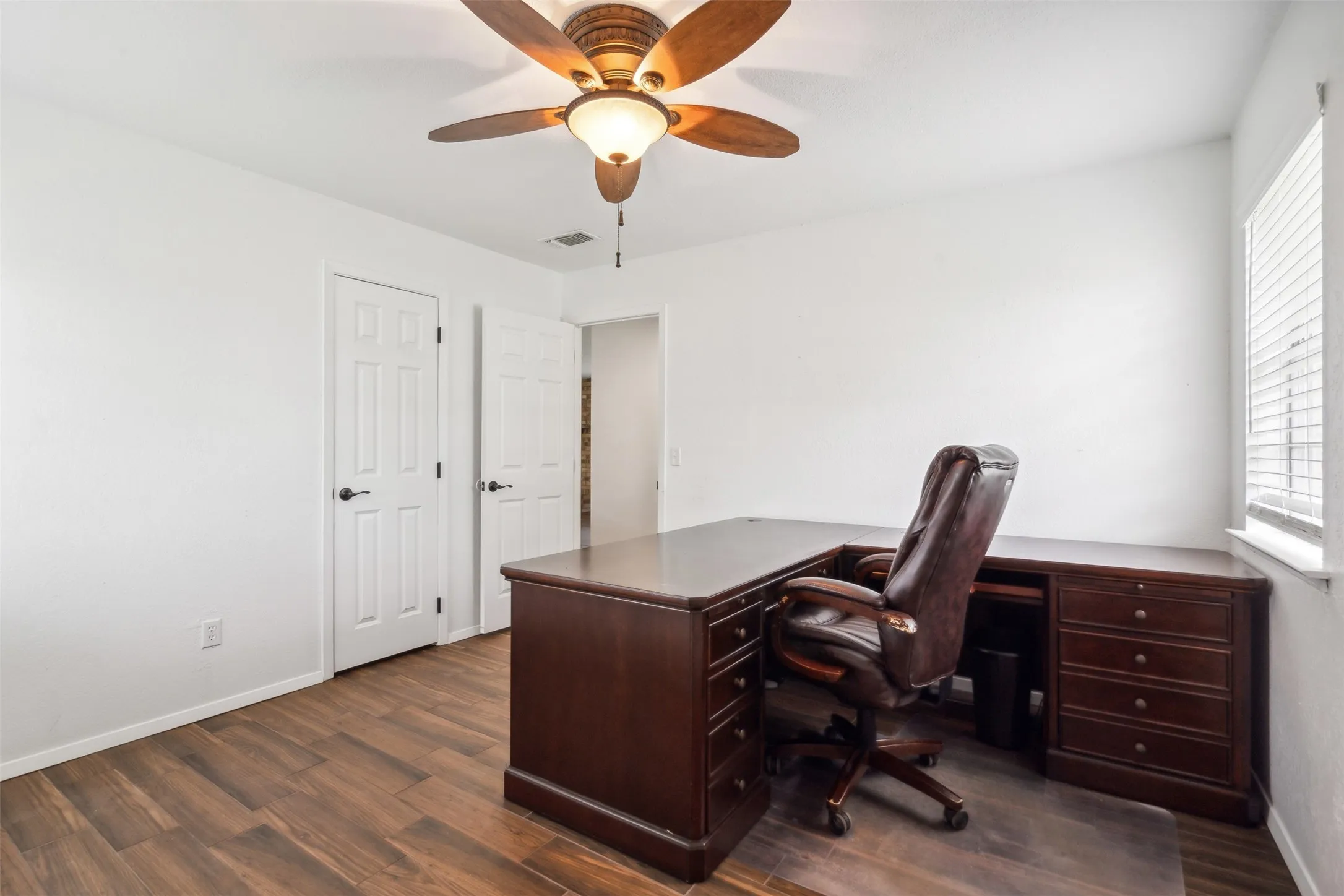 Single Family Residence For Sale in Eastland County , 430 County Road 447, Eastland, Texas 76448, 2 Bedroom, 2 Bathroom, 1 Garage spaces, 1,589 Sqft, built in 1980, Price $409,000, mls#21354361, Real Estate Agent in Eastland, Homes For Sale in Eastland county, Homes For Sale in Eastland, Realtor in Eastland Texas, Real Estate Brokerage Independent Realty Texas, Luminita Cordes Realtor