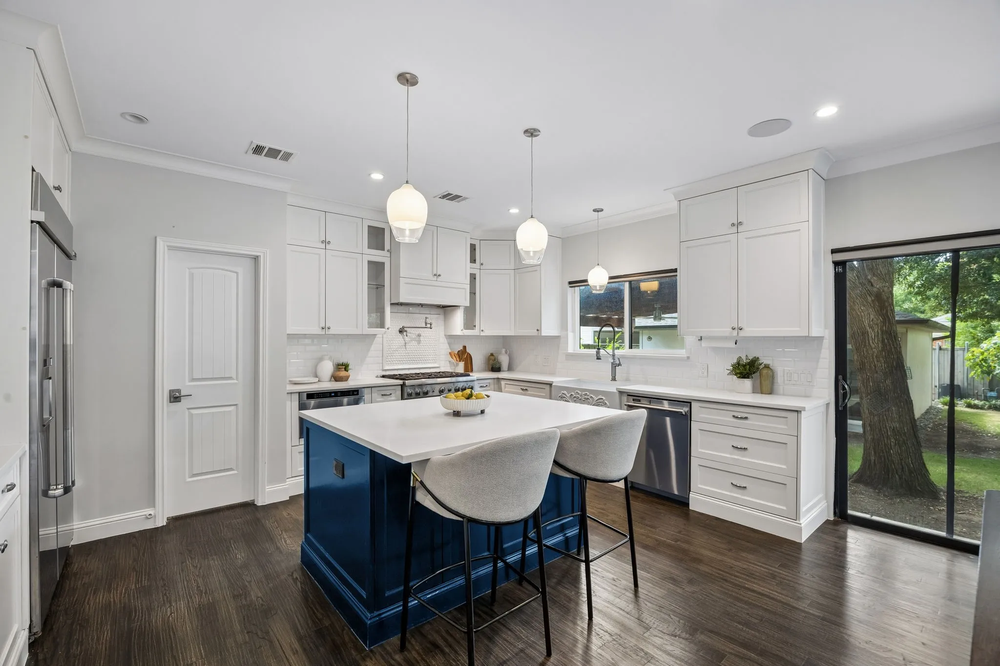 Large kitchen island with extra seating.