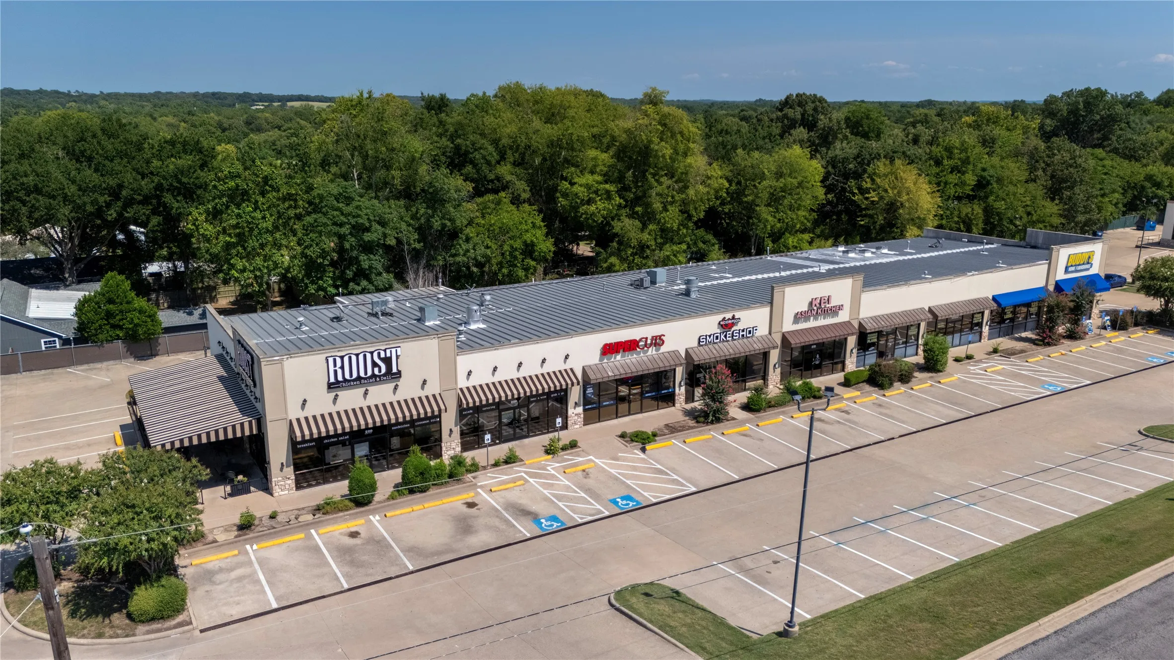 Retail For Sale in Henderson County , 210/220 CRESTWAY Drive, Athens, Texas 75751, 0, 0, Garage spaces, 0 Sqft, built in 2006, mls#21353116, Real Estate Agent in Athens, Homes For Sale in Henderson county, Homes For Sale in Athens, Realtor in Athens Texas, Real Estate Brokerage Independent Realty Texas, Luminita Cordes Realtor