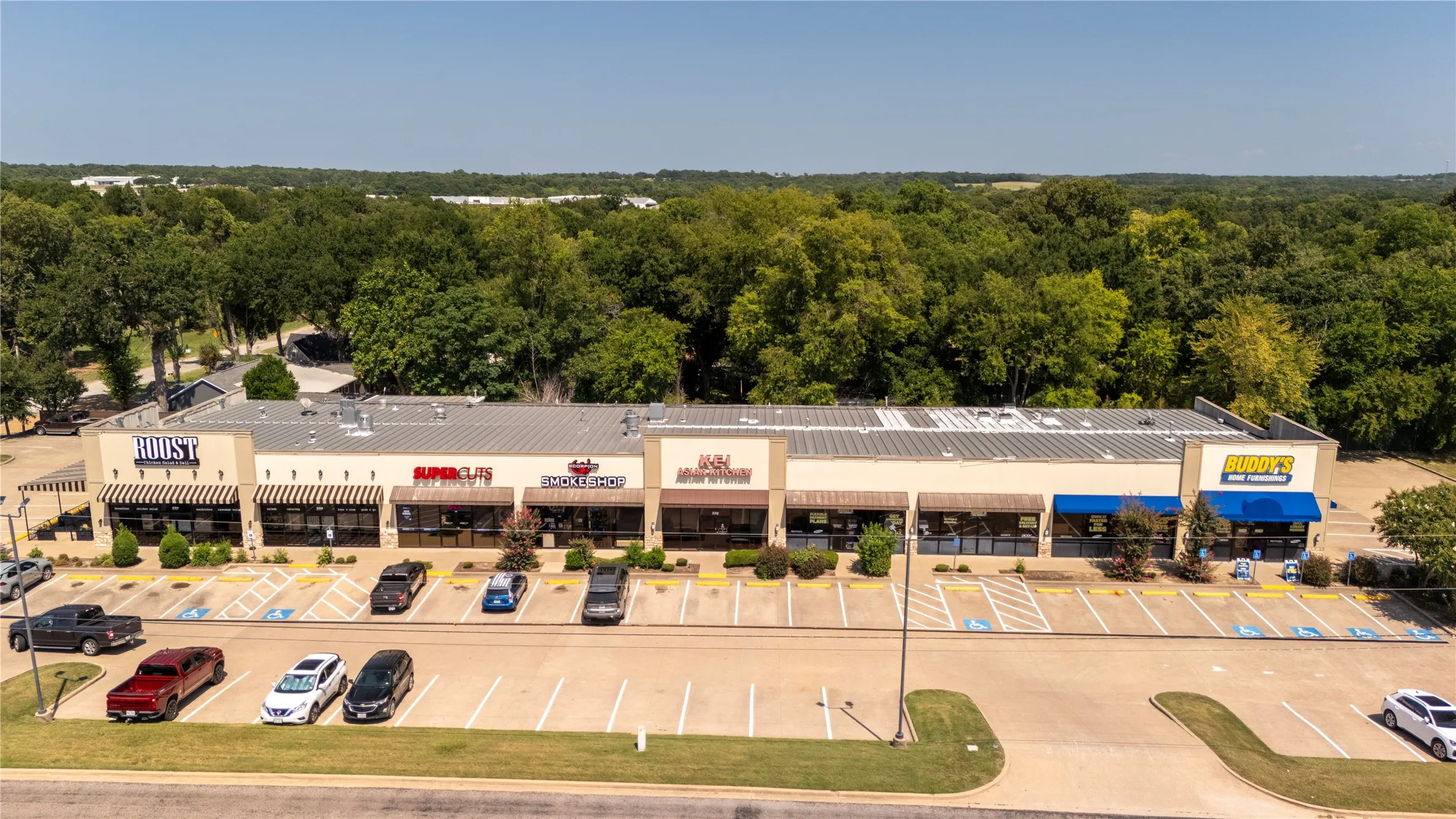 Retail For Sale in Henderson County , 210/220 CRESTWAY Drive, Athens, Texas 75751, 0, 0, Garage spaces, 0 Sqft, built in 2006, mls#21353116, Real Estate Agent in Athens, Homes For Sale in Henderson county, Homes For Sale in Athens, Realtor in Athens Texas, Real Estate Brokerage Independent Realty Texas, Luminita Cordes Realtor