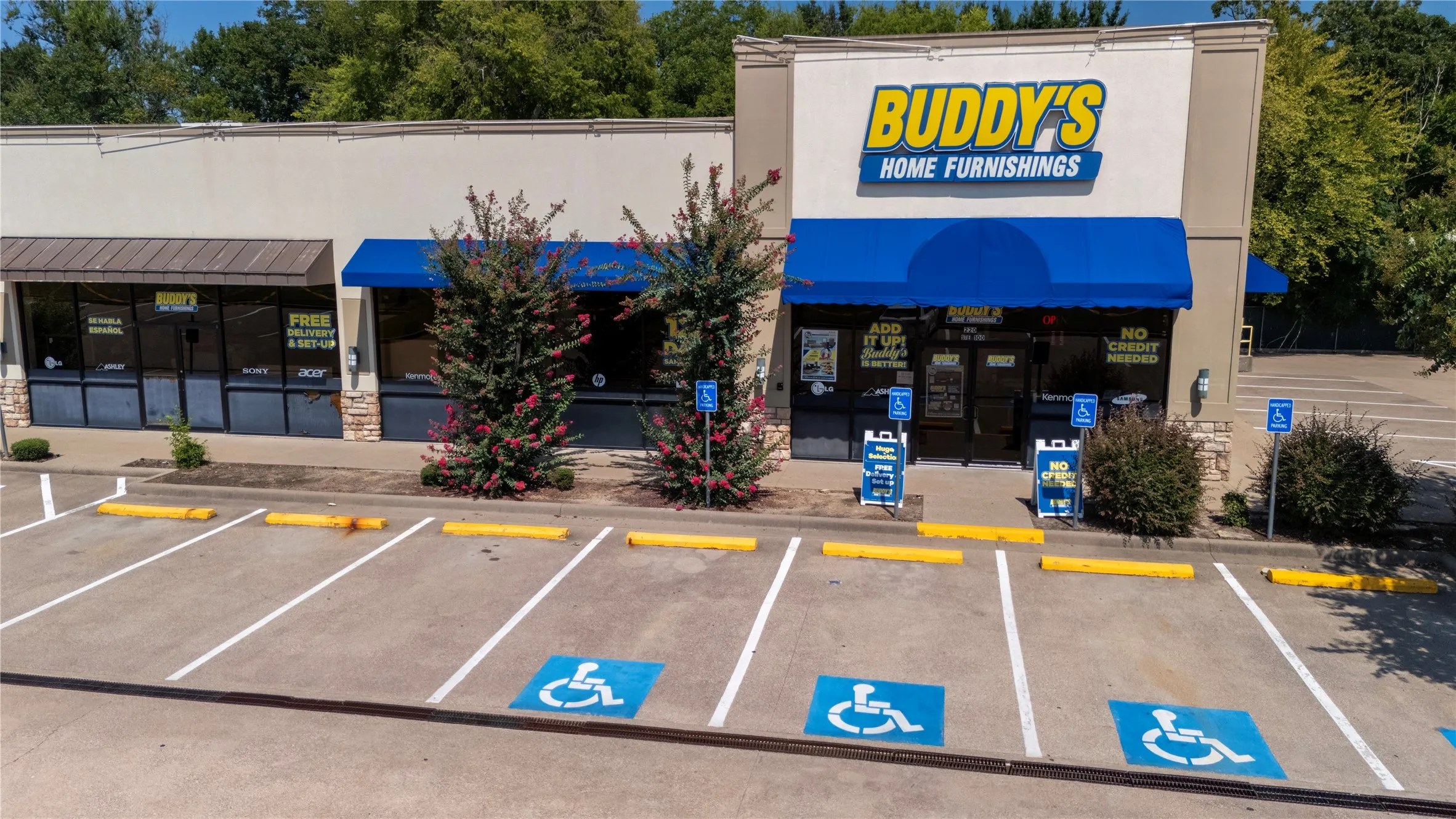 Retail For Sale in Henderson County , 210/220 CRESTWAY Drive, Athens, Texas 75751, 0, 0, Garage spaces, 0 Sqft, built in 2006, mls#21353116, Real Estate Agent in Athens, Homes For Sale in Henderson county, Homes For Sale in Athens, Realtor in Athens Texas, Real Estate Brokerage Independent Realty Texas, Luminita Cordes Realtor