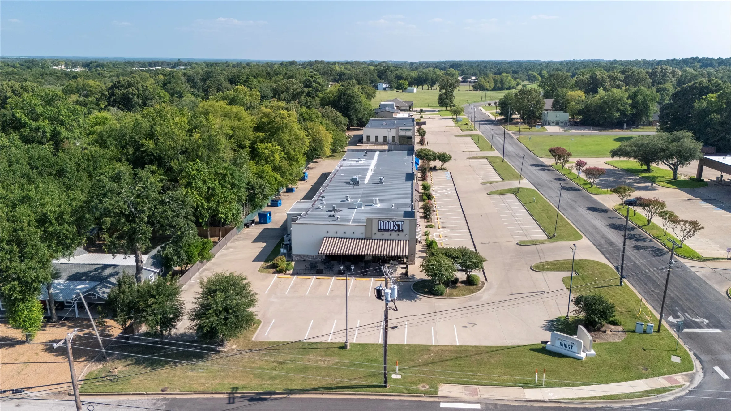 Retail For Sale in Henderson County , 210/220 CRESTWAY Drive, Athens, Texas 75751, 0, 0, Garage spaces, 0 Sqft, built in 2006, mls#21353116, Real Estate Agent in Athens, Homes For Sale in Henderson county, Homes For Sale in Athens, Realtor in Athens Texas, Real Estate Brokerage Independent Realty Texas, Luminita Cordes Realtor