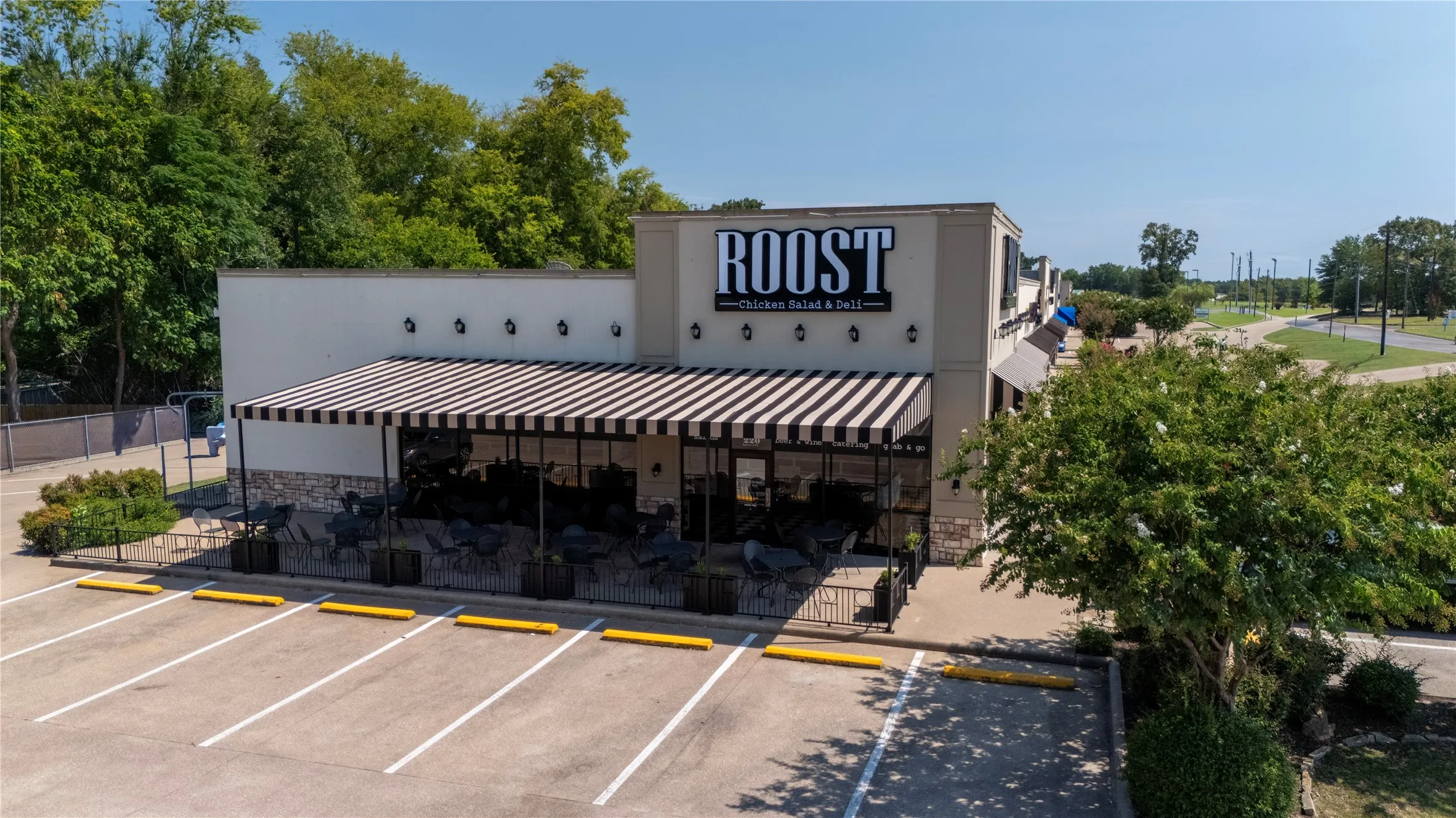 Retail For Sale in Henderson County , 210/220 CRESTWAY Drive, Athens, Texas 75751, 0, 0, Garage spaces, 0 Sqft, built in 2006, mls#21353116, Real Estate Agent in Athens, Homes For Sale in Henderson county, Homes For Sale in Athens, Realtor in Athens Texas, Real Estate Brokerage Independent Realty Texas, Luminita Cordes Realtor