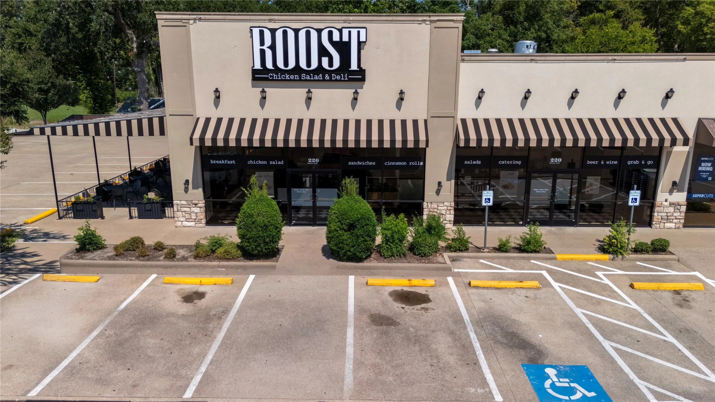 Retail For Sale in Henderson County , 210/220 CRESTWAY Drive, Athens, Texas 75751, 0, 0, Garage spaces, 0 Sqft, built in 2006, mls#21353116, Real Estate Agent in Athens, Homes For Sale in Henderson county, Homes For Sale in Athens, Realtor in Athens Texas, Real Estate Brokerage Independent Realty Texas, Luminita Cordes Realtor