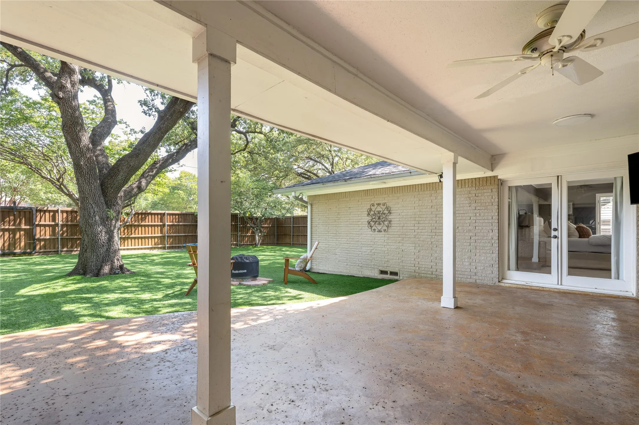 Single Family Residence For Sale in Dallas County , 7077 Joyce Way, Dallas, Texas 75225, 3 Bedroom, 4 Bathroom, 2 Garage spaces, 2,893 Sqft, built in 1966, mls#21353773, Real Estate Agent in Dallas, Homes For Sale in Dallas county, Homes For Sale in Dallas, Realtor in Dallas Texas, Real Estate Brokerage Independent Realty Texas, Luminita Cordes Realtor