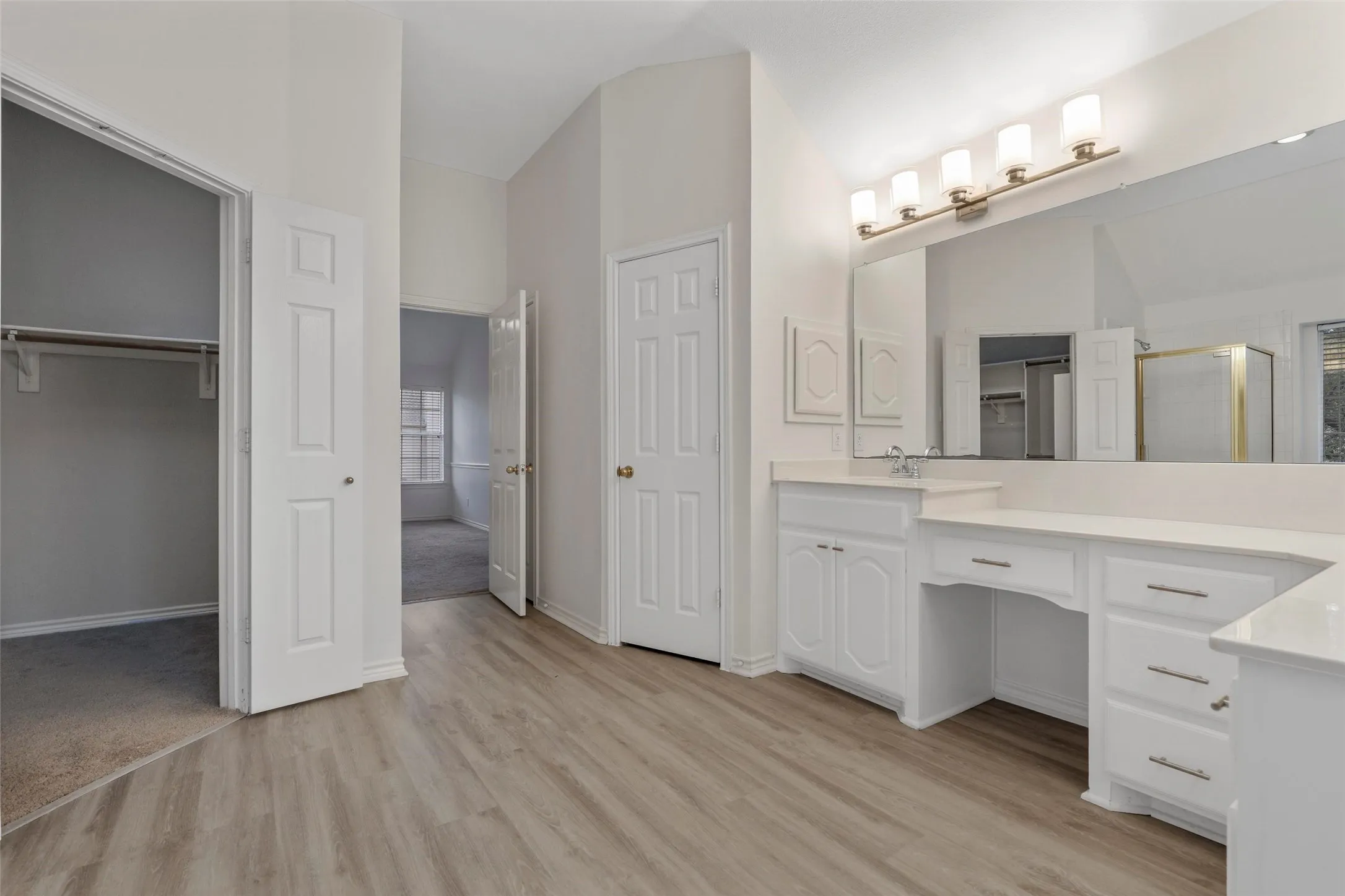 Single Family Residence For Rent in Collin County , 2810 Glenwick Court, Richardson, Texas 75082, 3 Bedroom, 3 Bathroom, 2 Garage spaces, 2,672 Sqft, built in 1997, mls#21358189, Real Estate Agent in Richardson, Homes For Rent in Collin county, Homes For Rent in Richardson, Realtor in Richardson Texas, Real Estate Brokerage Independent Realty Texas, Luminita Cordes Realtor