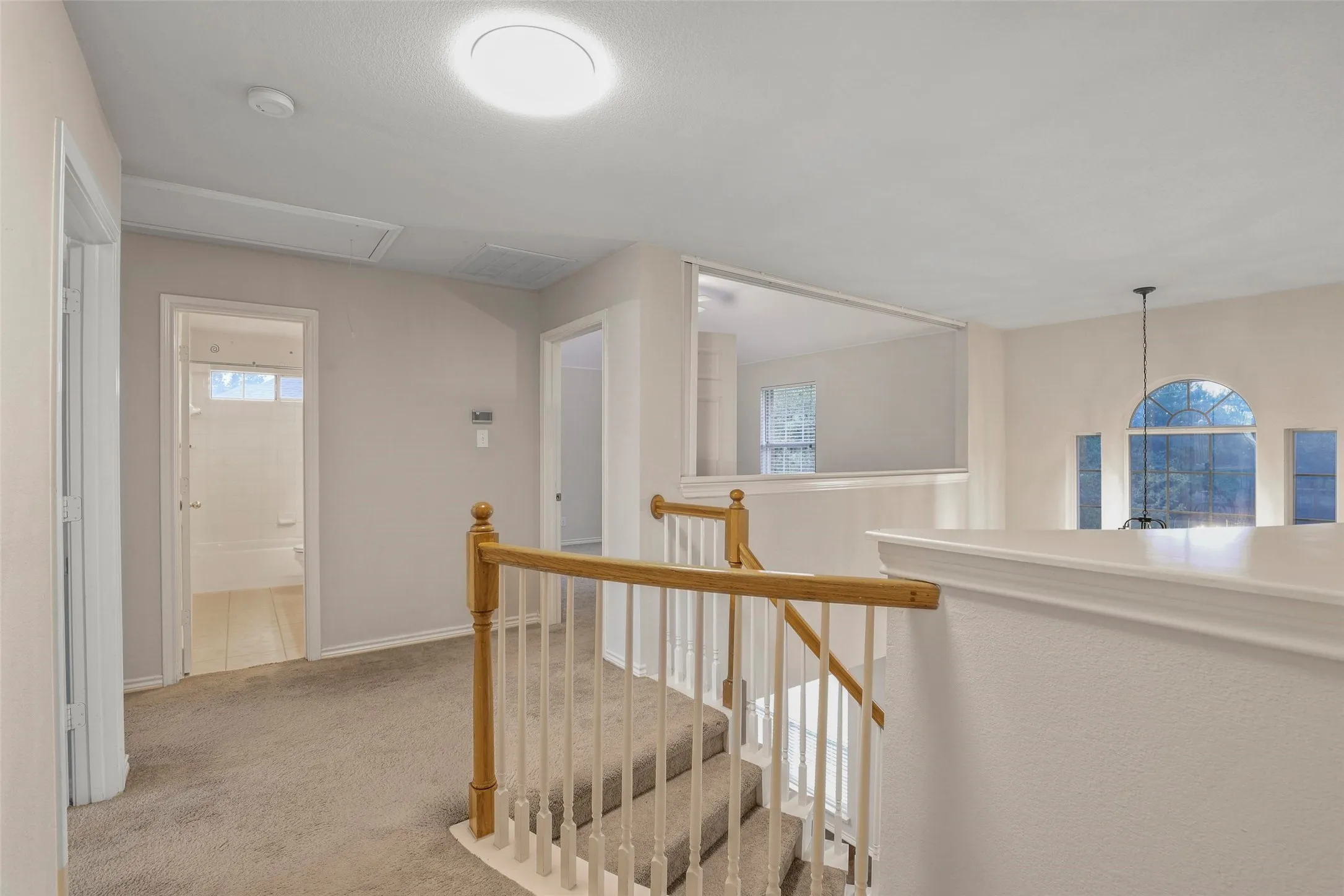 Single Family Residence For Rent in Collin County , 2810 Glenwick Court, Richardson, Texas 75082, 3 Bedroom, 3 Bathroom, 2 Garage spaces, 2,672 Sqft, built in 1997, mls#21358189, Real Estate Agent in Richardson, Homes For Rent in Collin county, Homes For Rent in Richardson, Realtor in Richardson Texas, Real Estate Brokerage Independent Realty Texas, Luminita Cordes Realtor